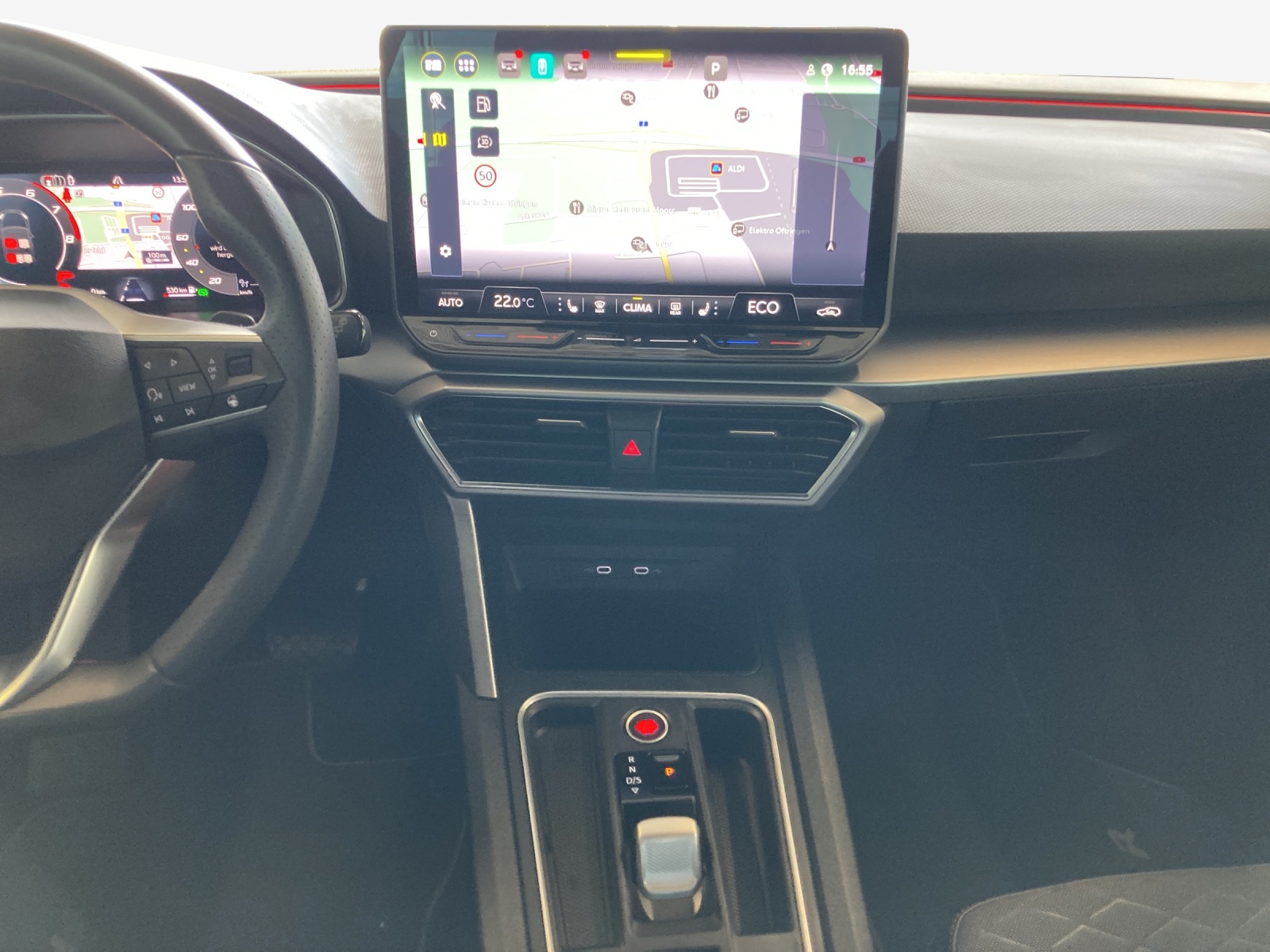 SEAT Leon ST 1.5 eHybrid pHEV DSG FR-image-10