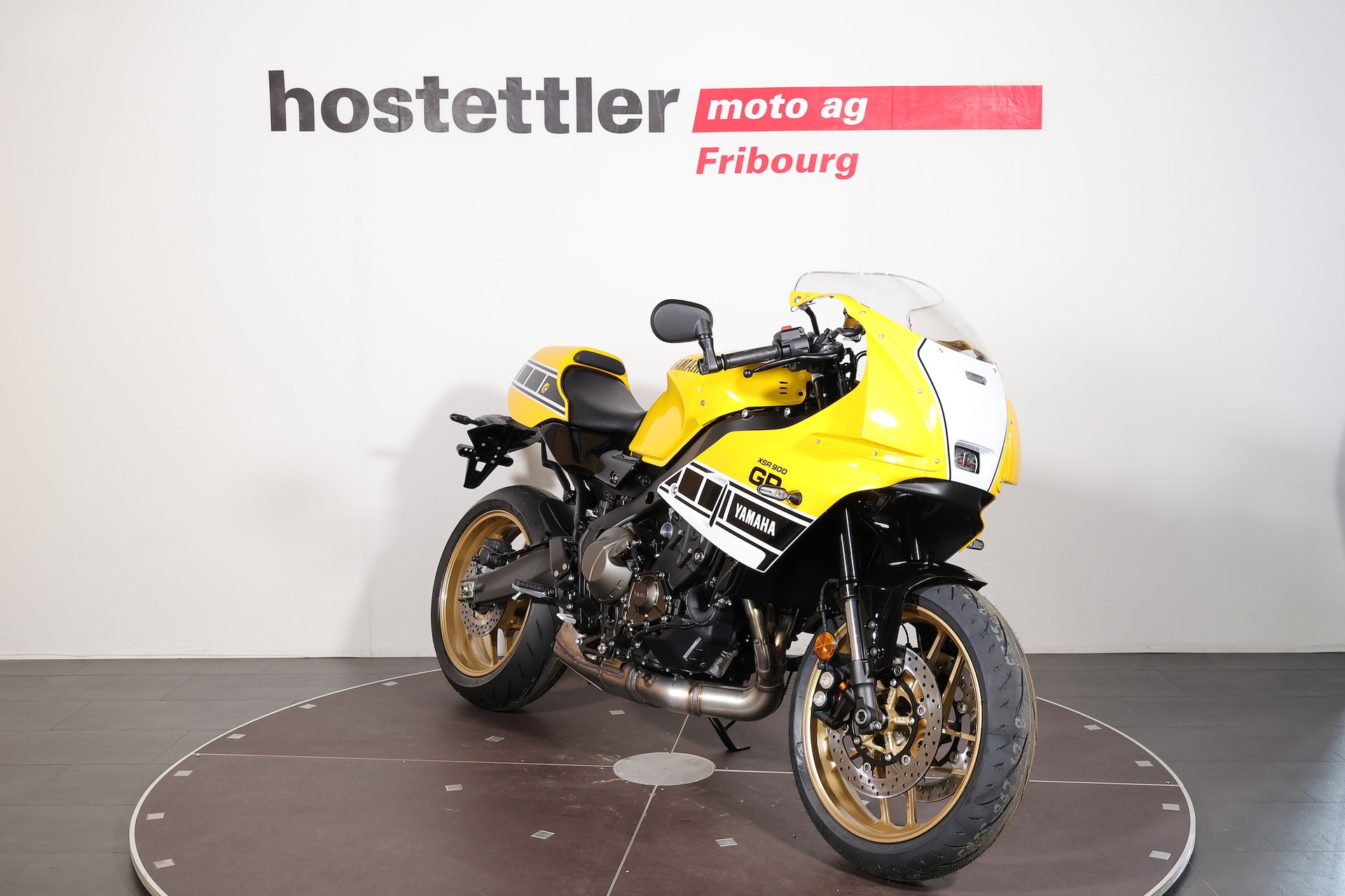 YAMAHA XSR 900 GP