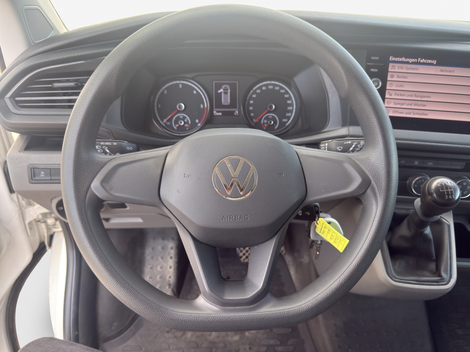 VW T6.1 2.0 TDI 4Motion-image-9