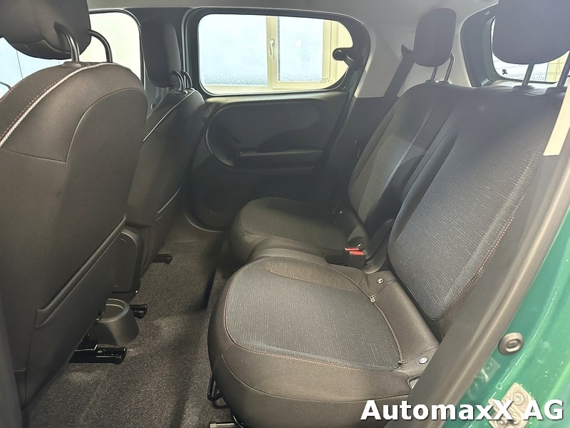RENAULT Twingo E-Tech Urban Range techno-image-12