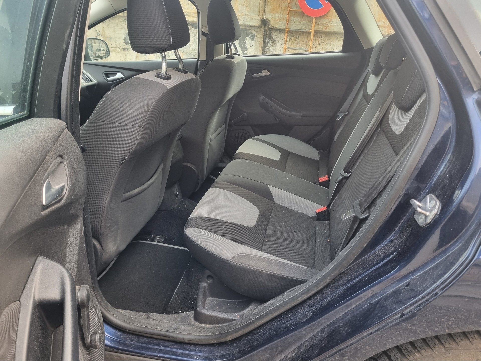 FORD Focus 1.0 SCTi Carving-image-5