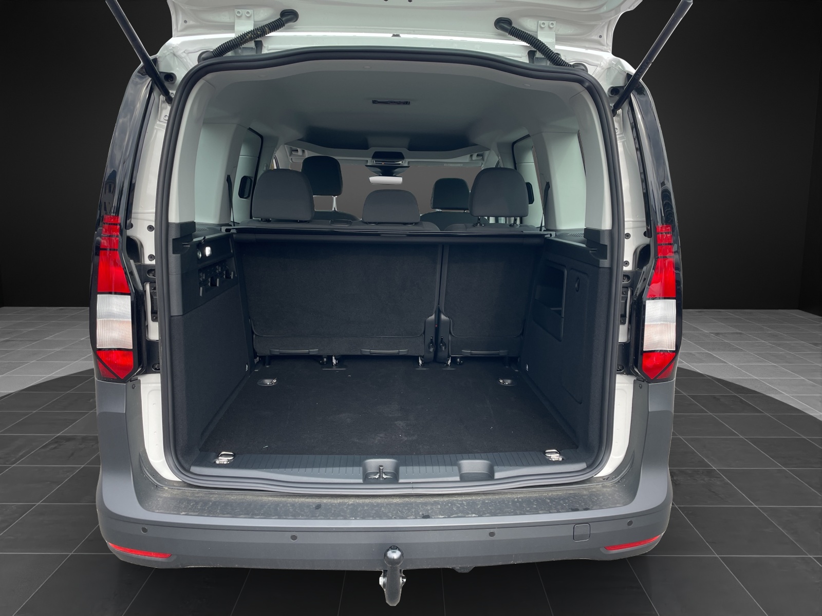 VW Caddy 2.0 TDI 4Motion-image-12