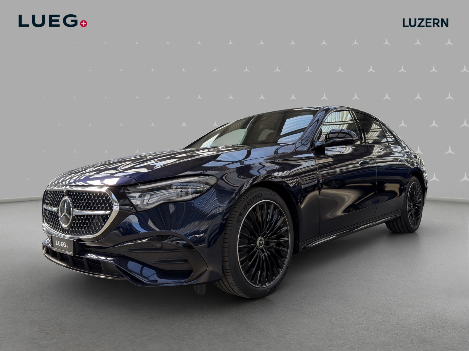 MERCEDES-BENZ E 220 d T 4Matic 9G-Tronic-image-0