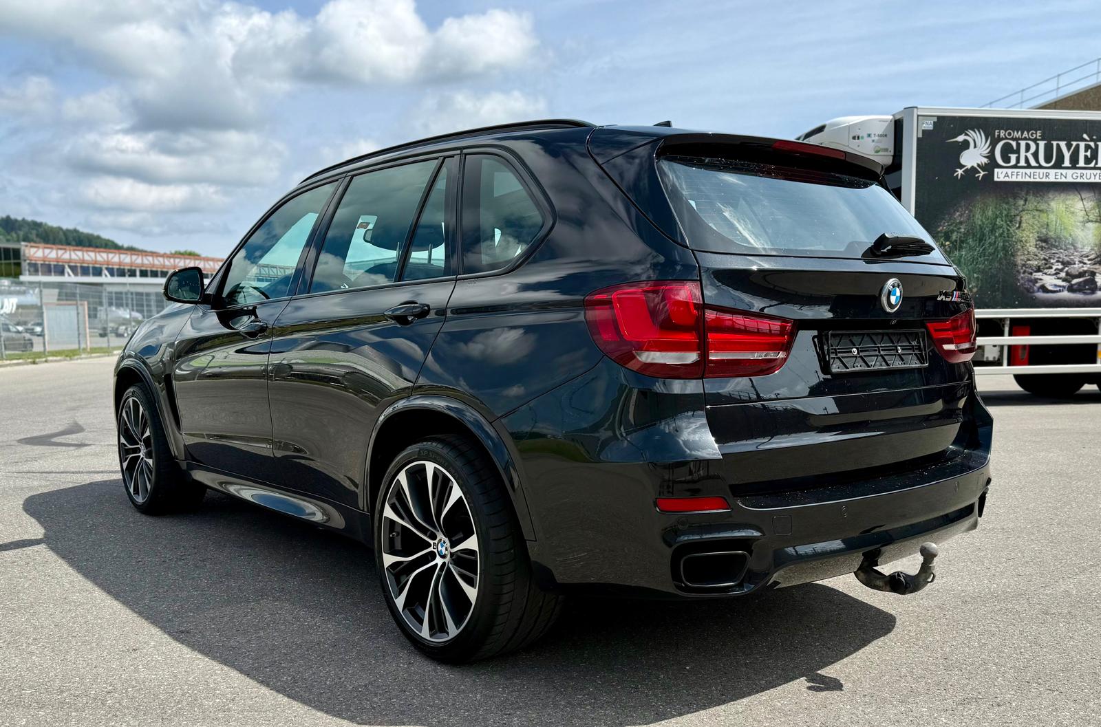 BMW X5 xDrive M50d Pure M Sport Plus Steptronic-image-5