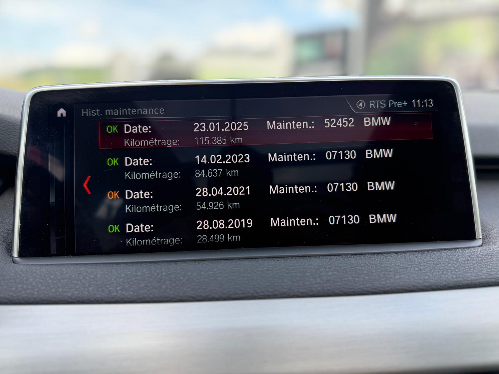 BMW X5 xDrive M50d Pure M Sport Plus Steptronic-image-25