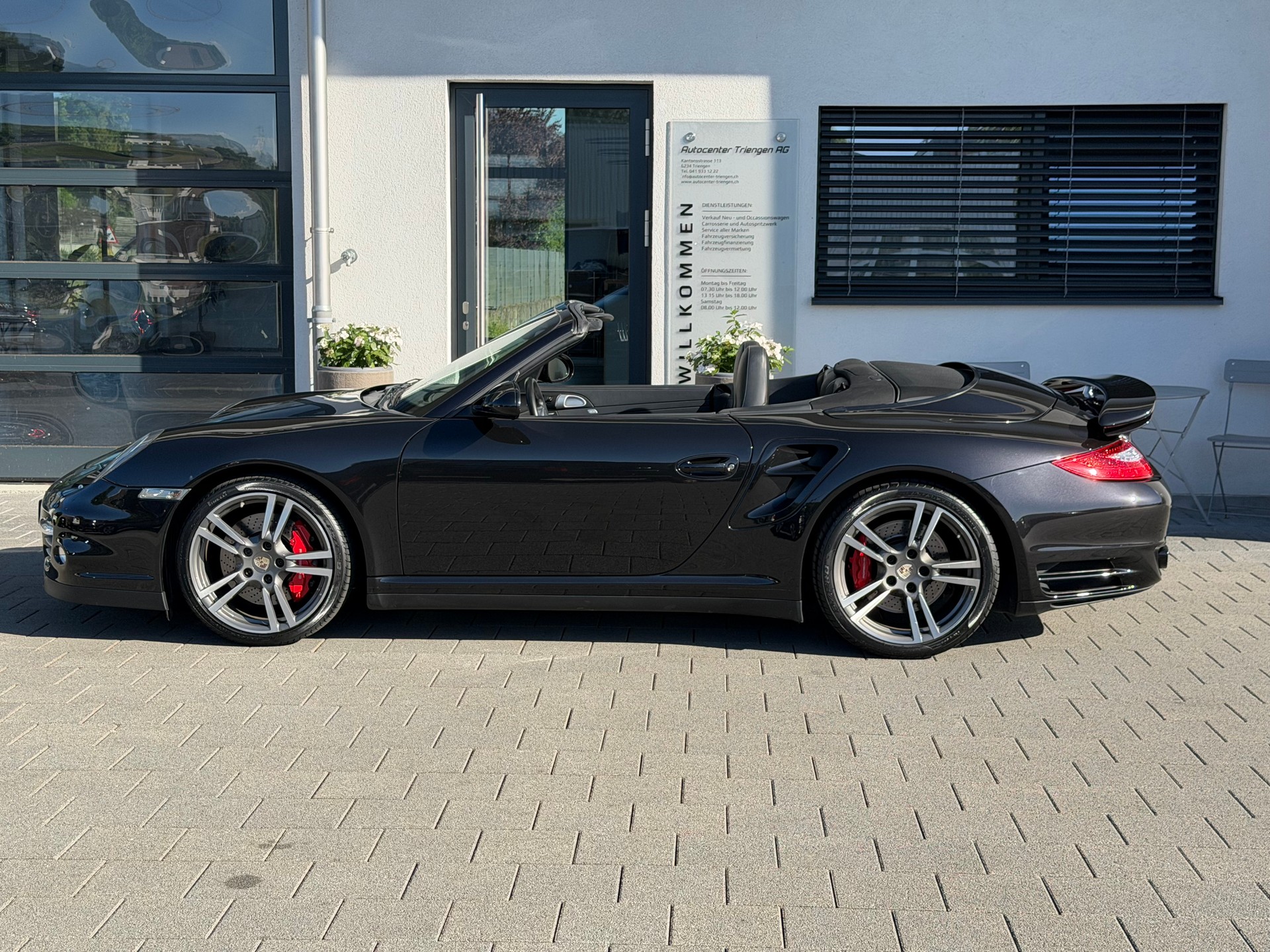 PORSCHE 911 Cabrio Turbo PDK-image-13