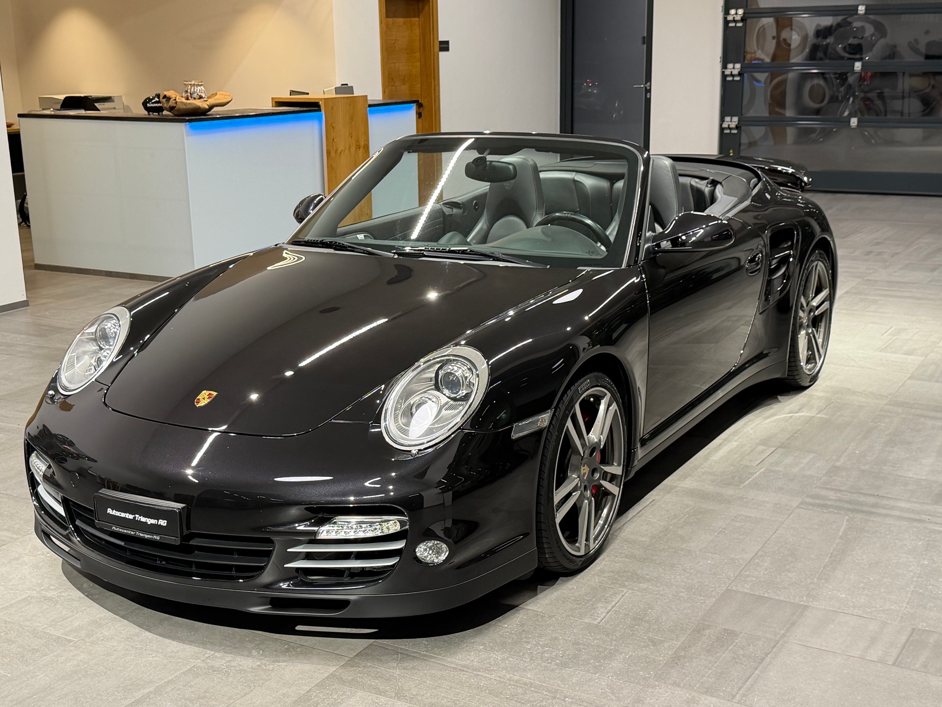 PORSCHE 911 Cabrio Turbo PDK-image-5