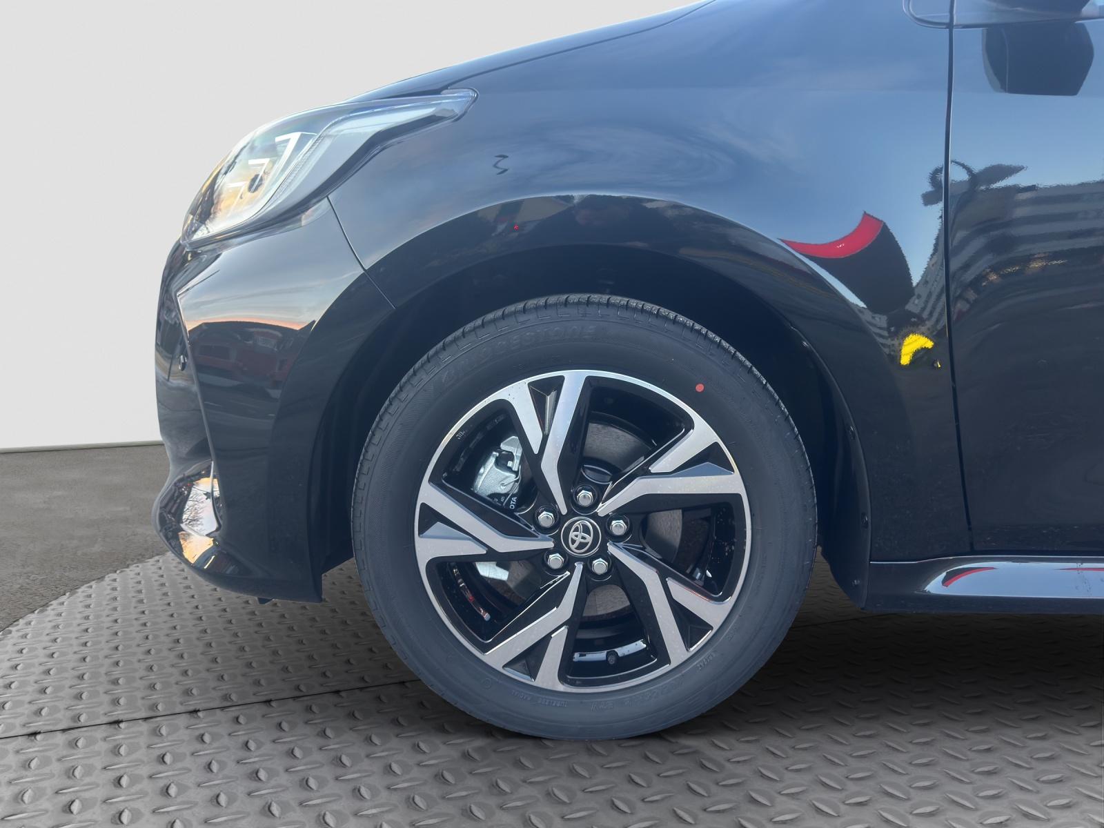 TOYOTA Yaris 1.5 VVT-i HSD Trend-image-8