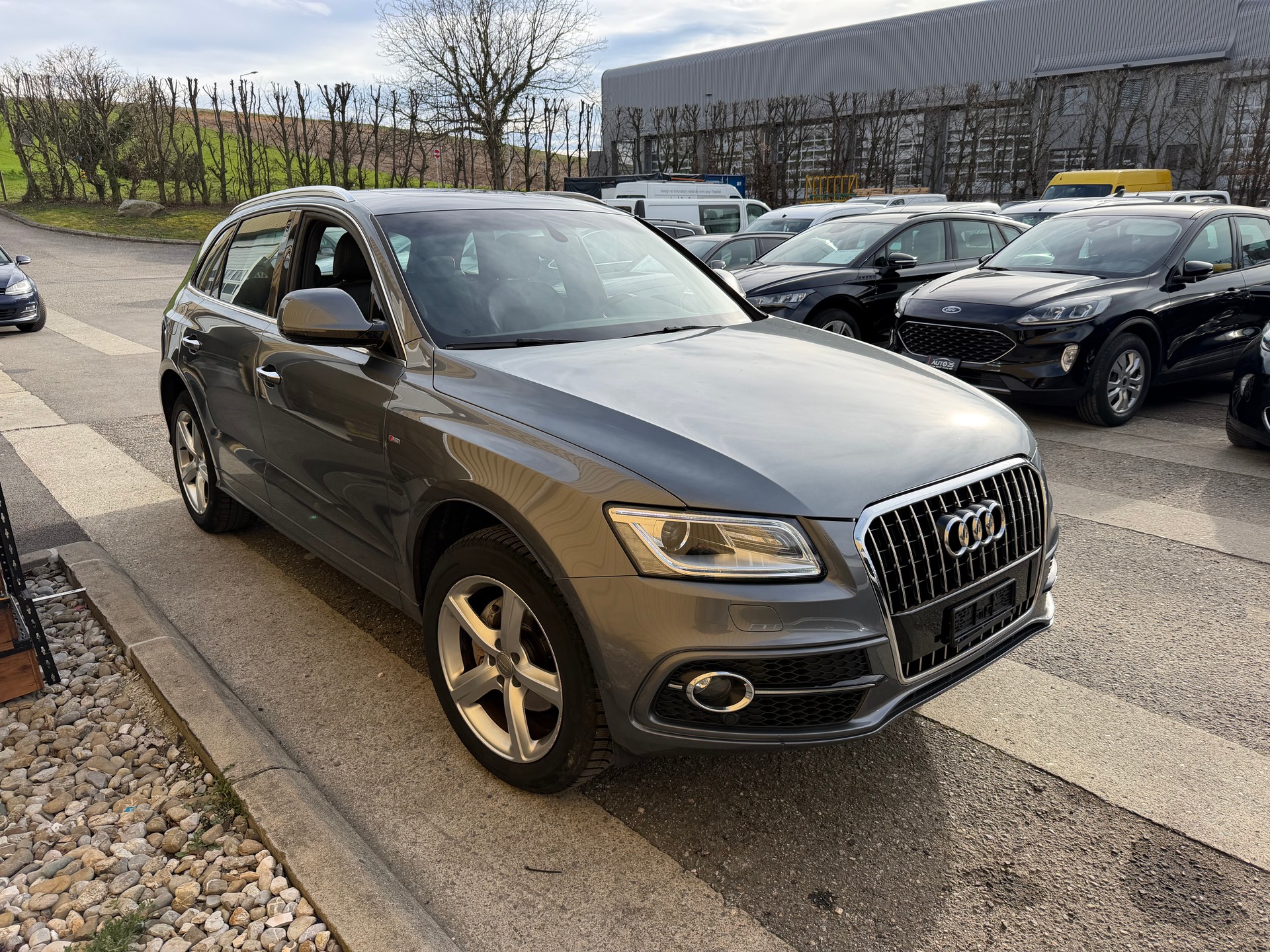 AUDI Q5 2.0 TDI quattro S-tronic-image-0