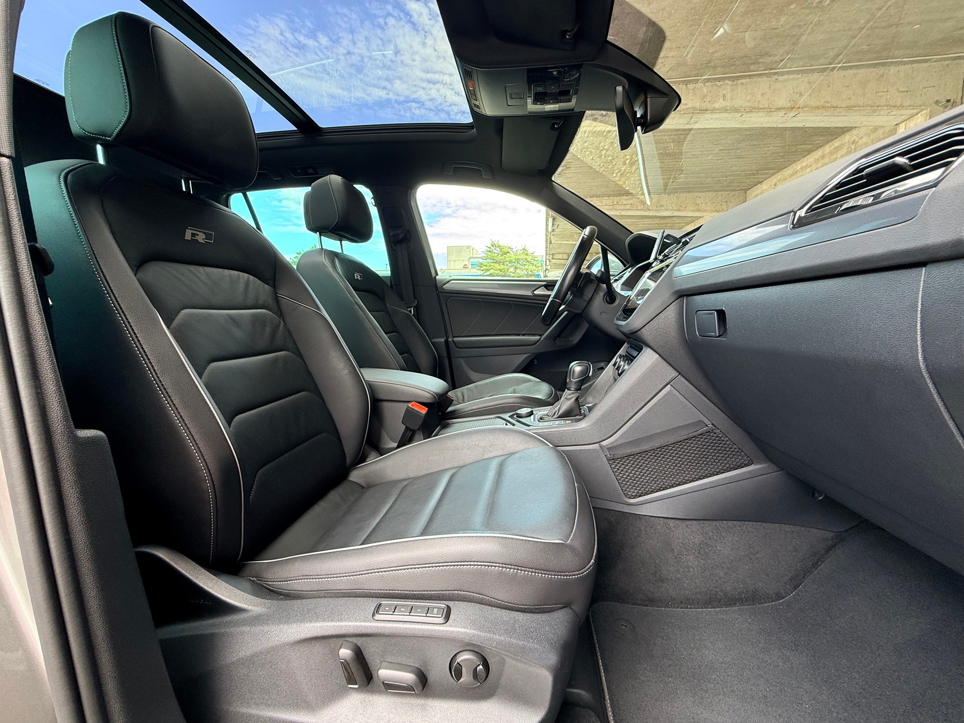 VW Tiguan 2.0TSI Highline 4Motion DSG-image-6