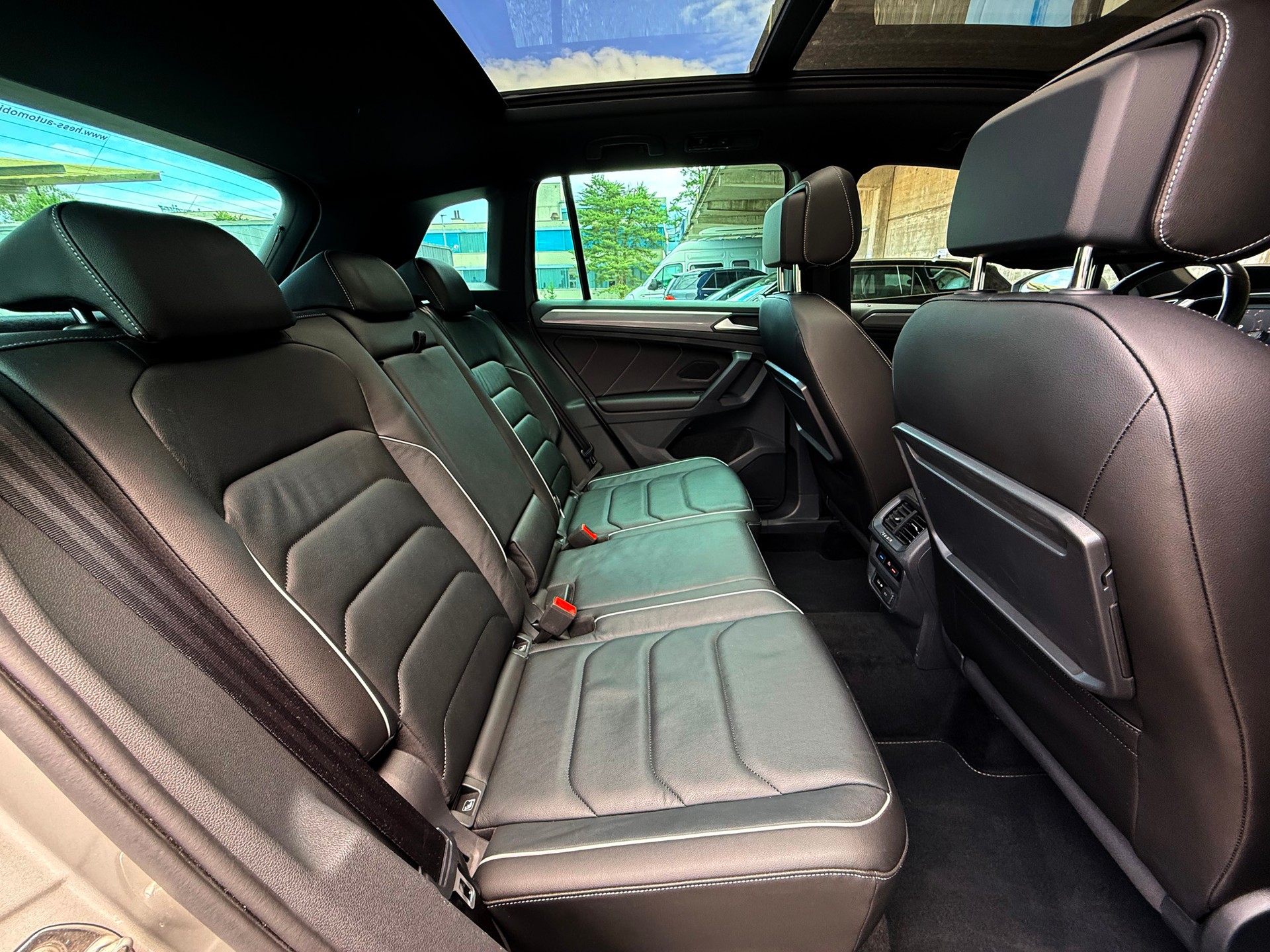 VW Tiguan 2.0TSI Highline 4Motion DSG-image-10