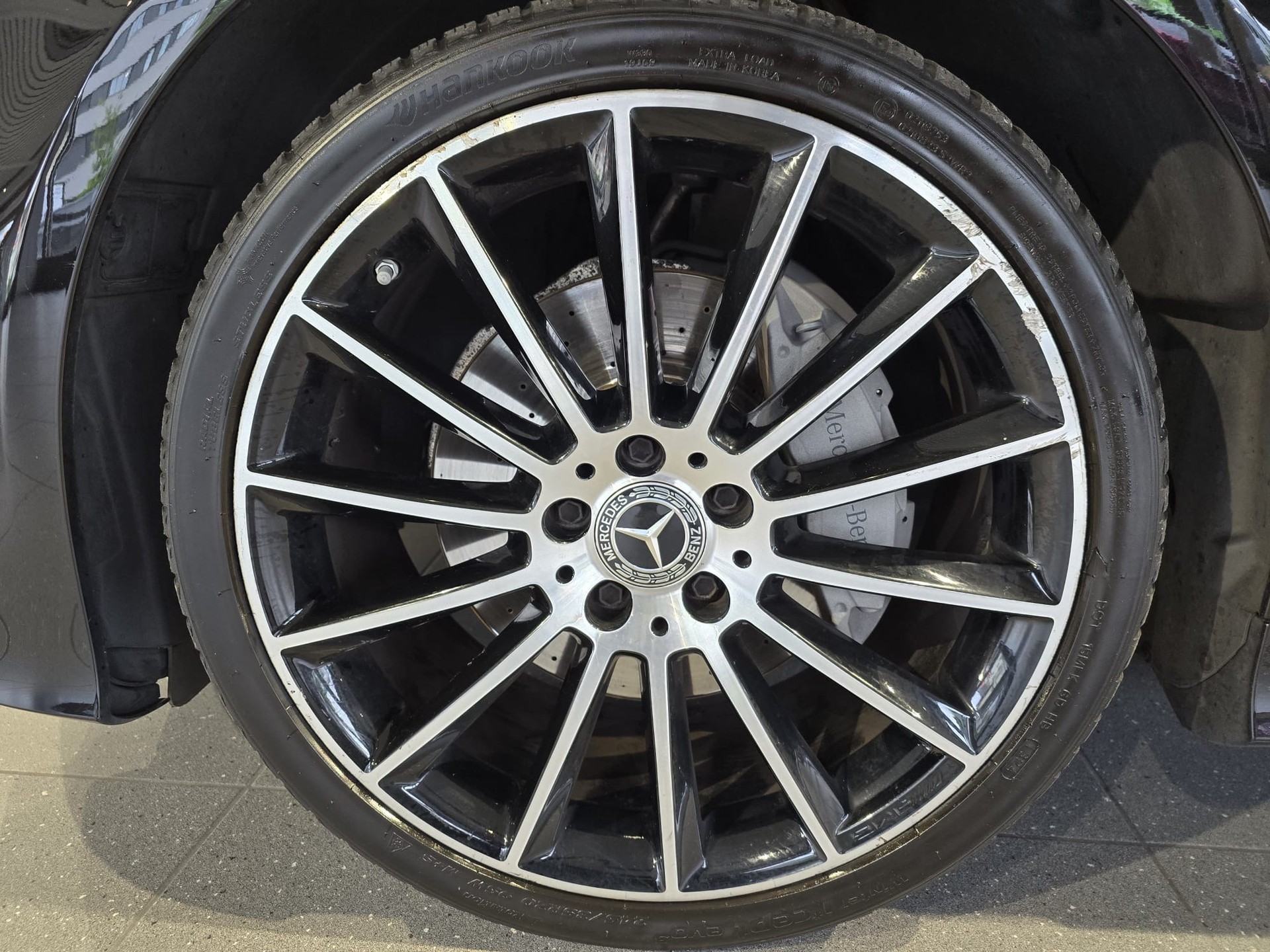 MERCEDES-BENZ E 200 Coupé Avantgarde 4 Matic 9G-Tronic-image-27