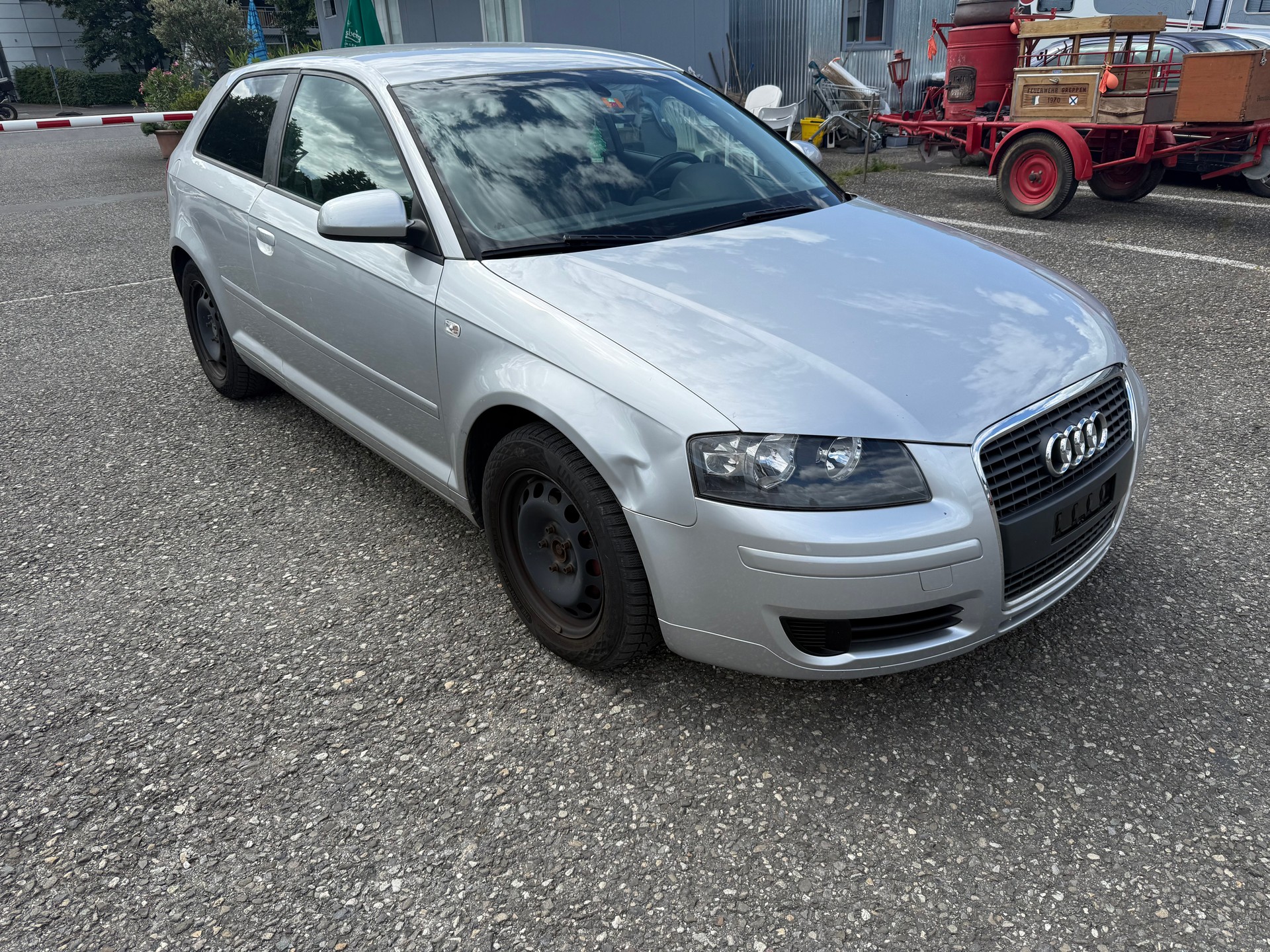 AUDI A3 2.0 TDI Ambiente-image-1