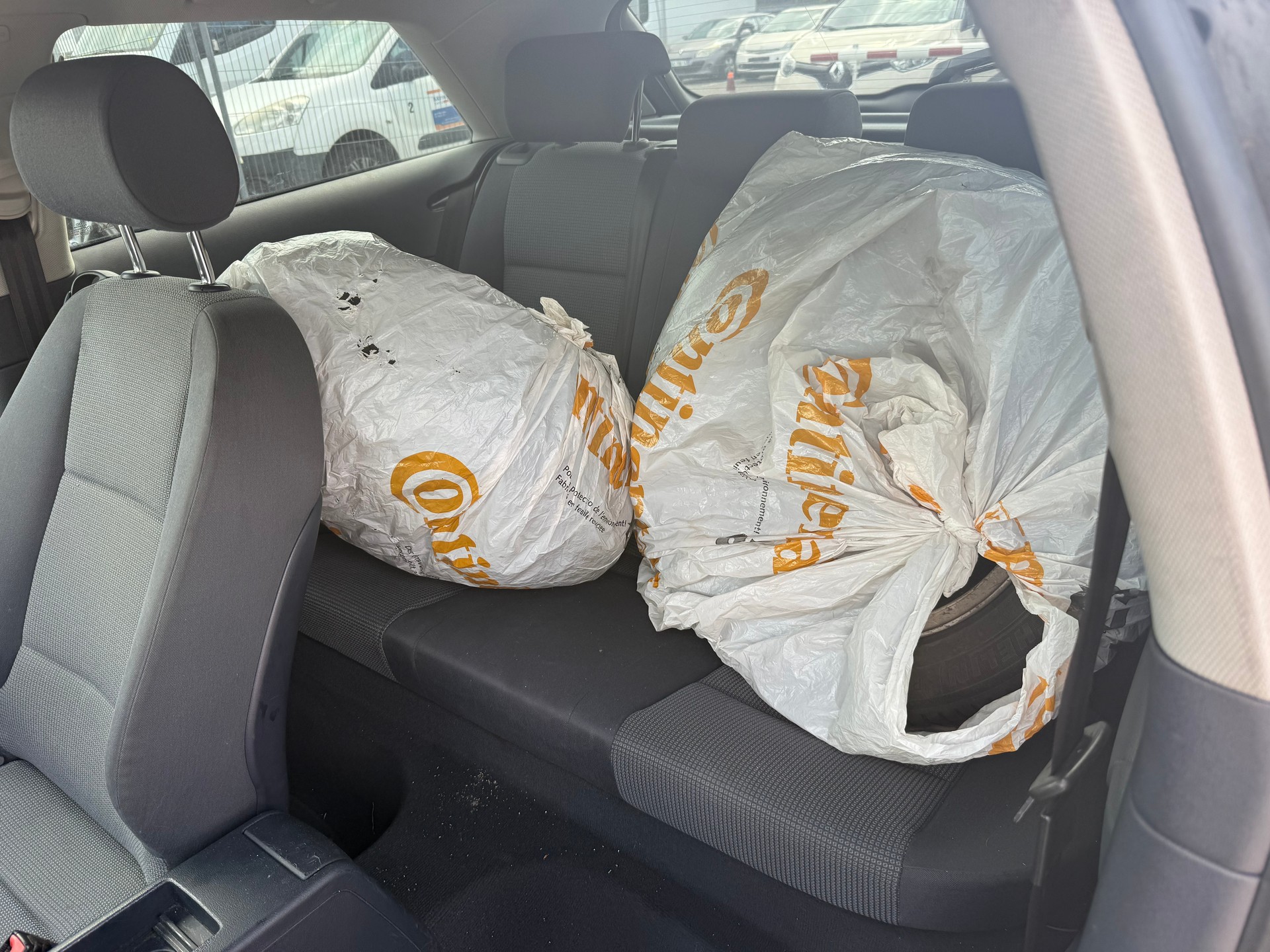 AUDI A3 2.0 TDI Ambiente-image-6