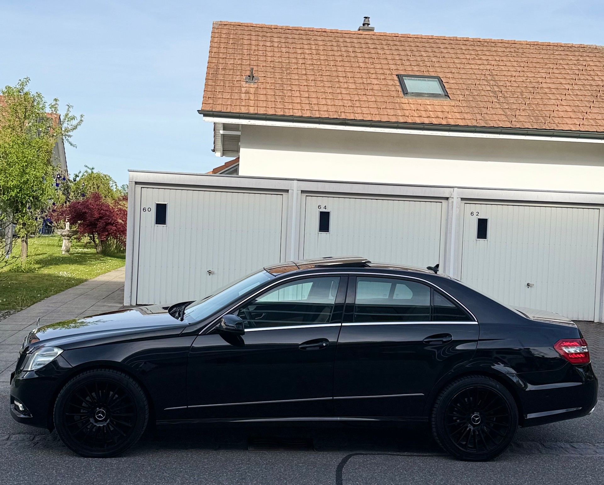 MERCEDES-BENZ E 350 V6 4matic-image-4