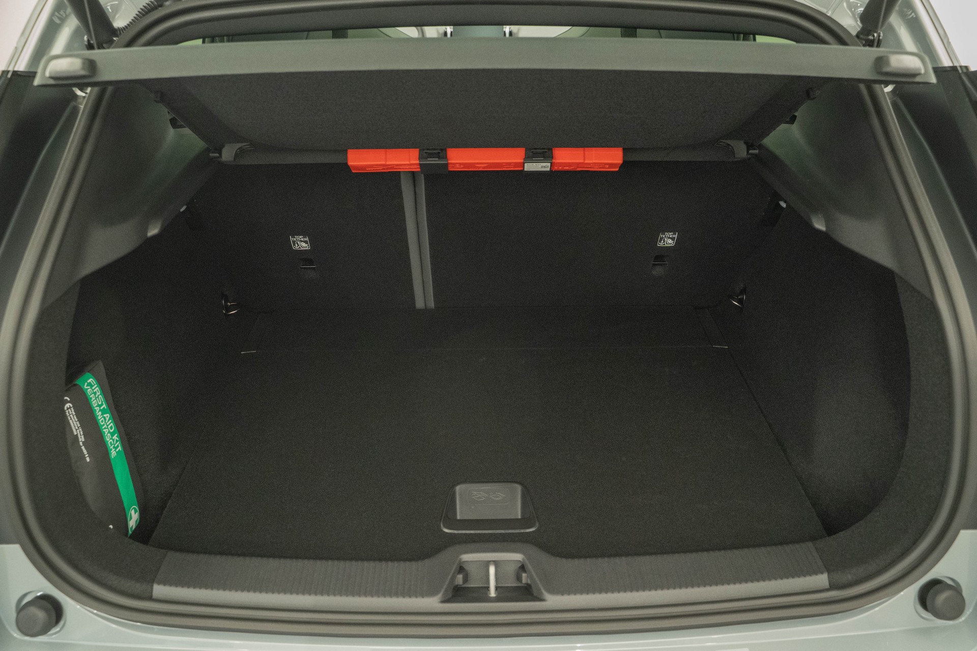 VOLVO EX30 E60 Twin Ultra Performance AWD-image-4