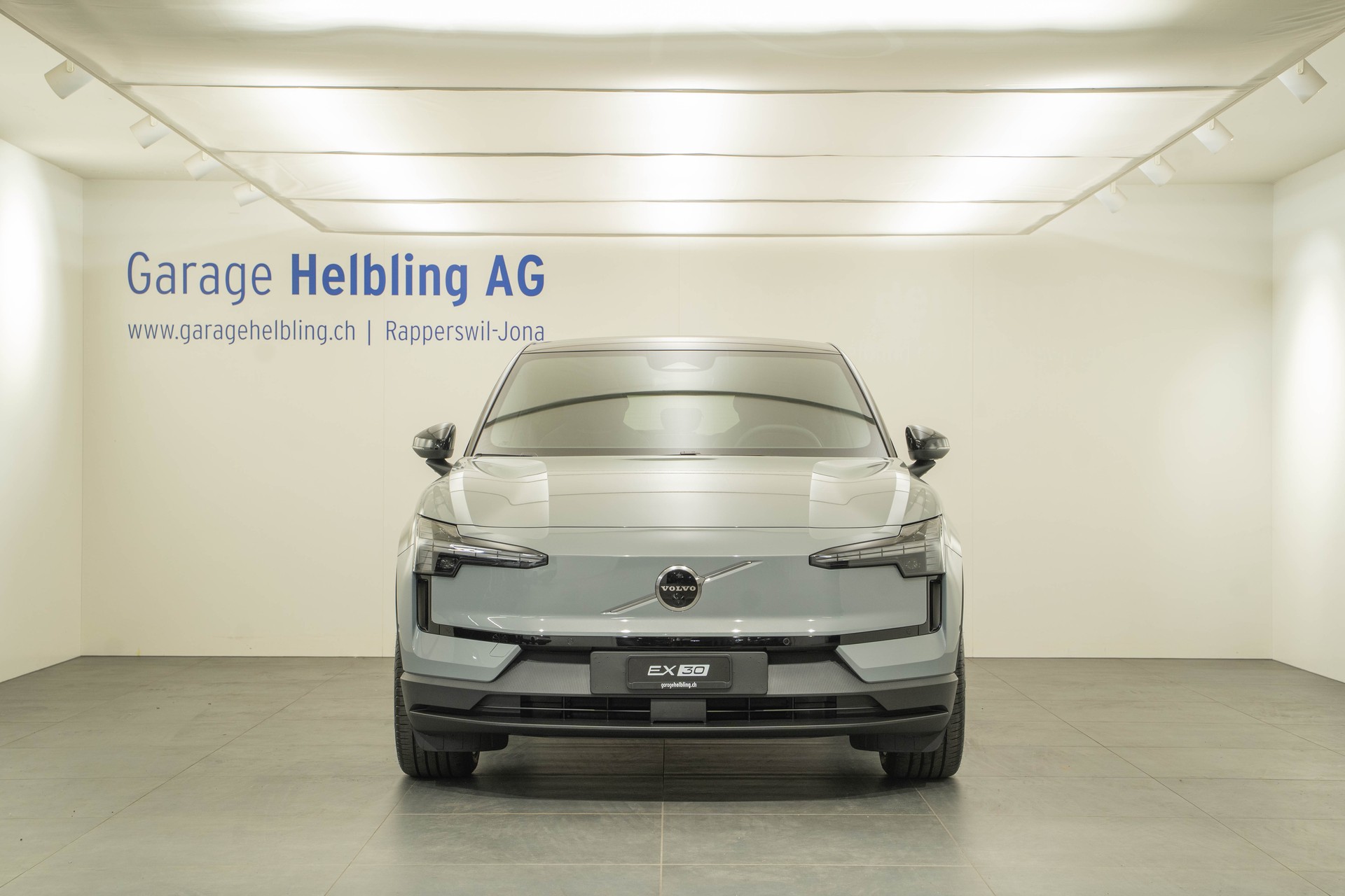 VOLVO EX30 E60 Twin Ultra Performance AWD-image-1