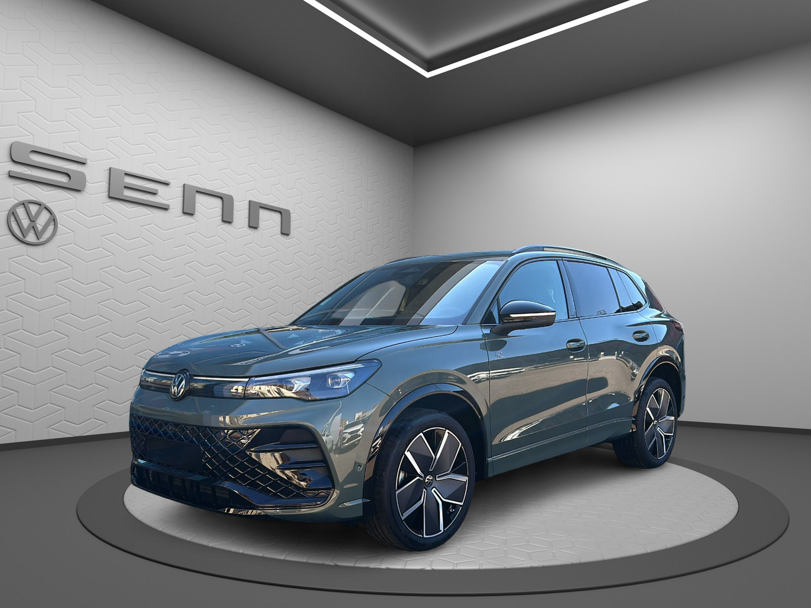 VW Tiguan 2.0 TSI DSG R-Line United 4Motion-image-0