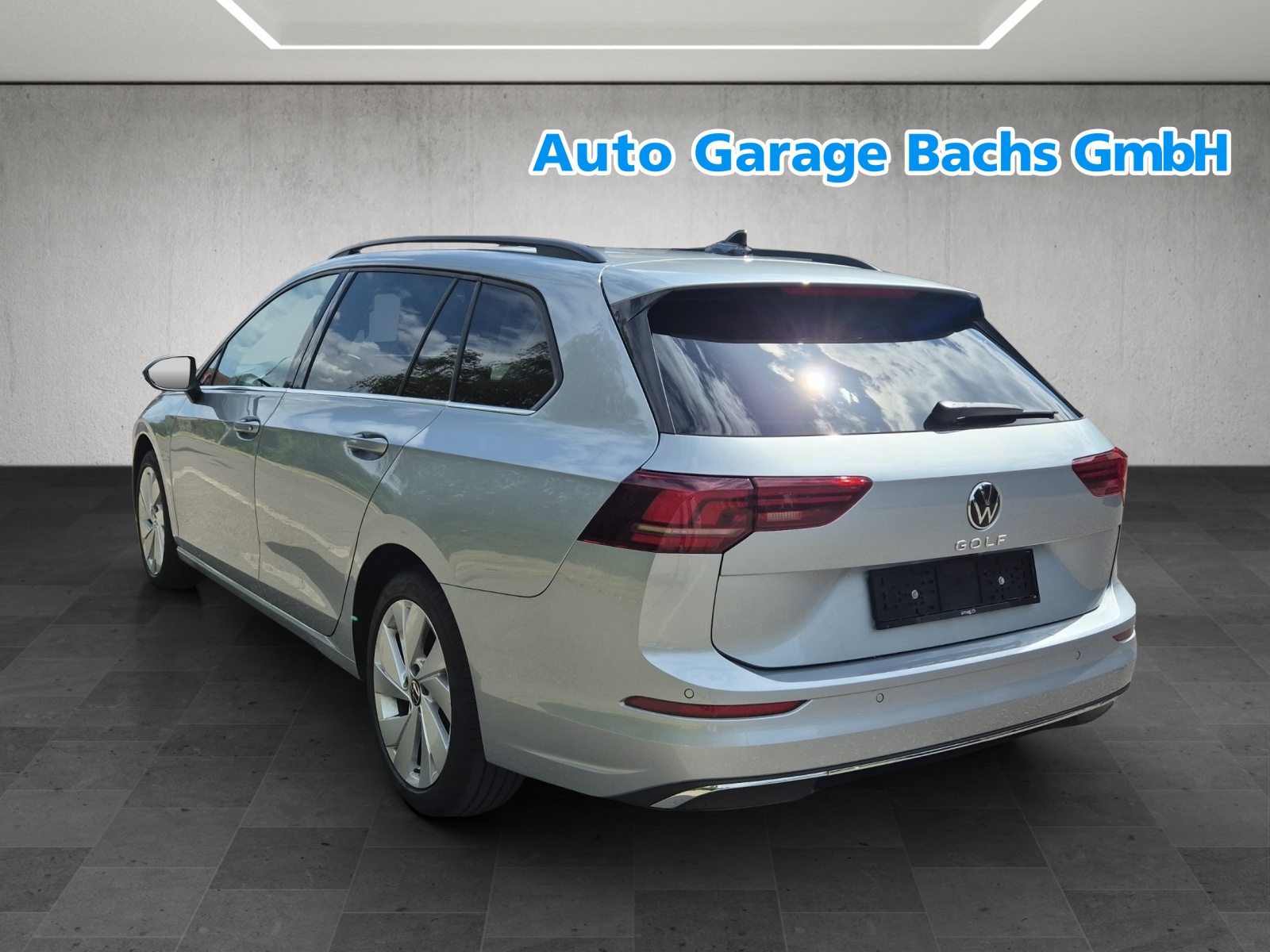 VW Golf Variant 2.0 TDI Style DSG-image-3