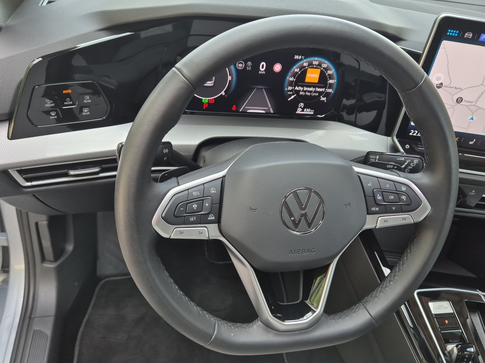VW Golf Variant 2.0 TDI Style DSG-image-9