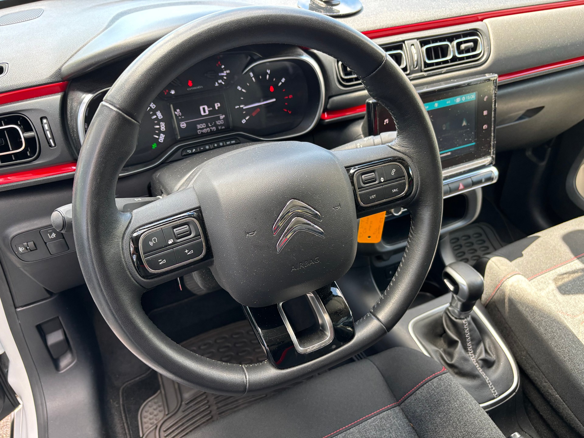 CITROEN C3 1.2i PureTech Shine-image-10