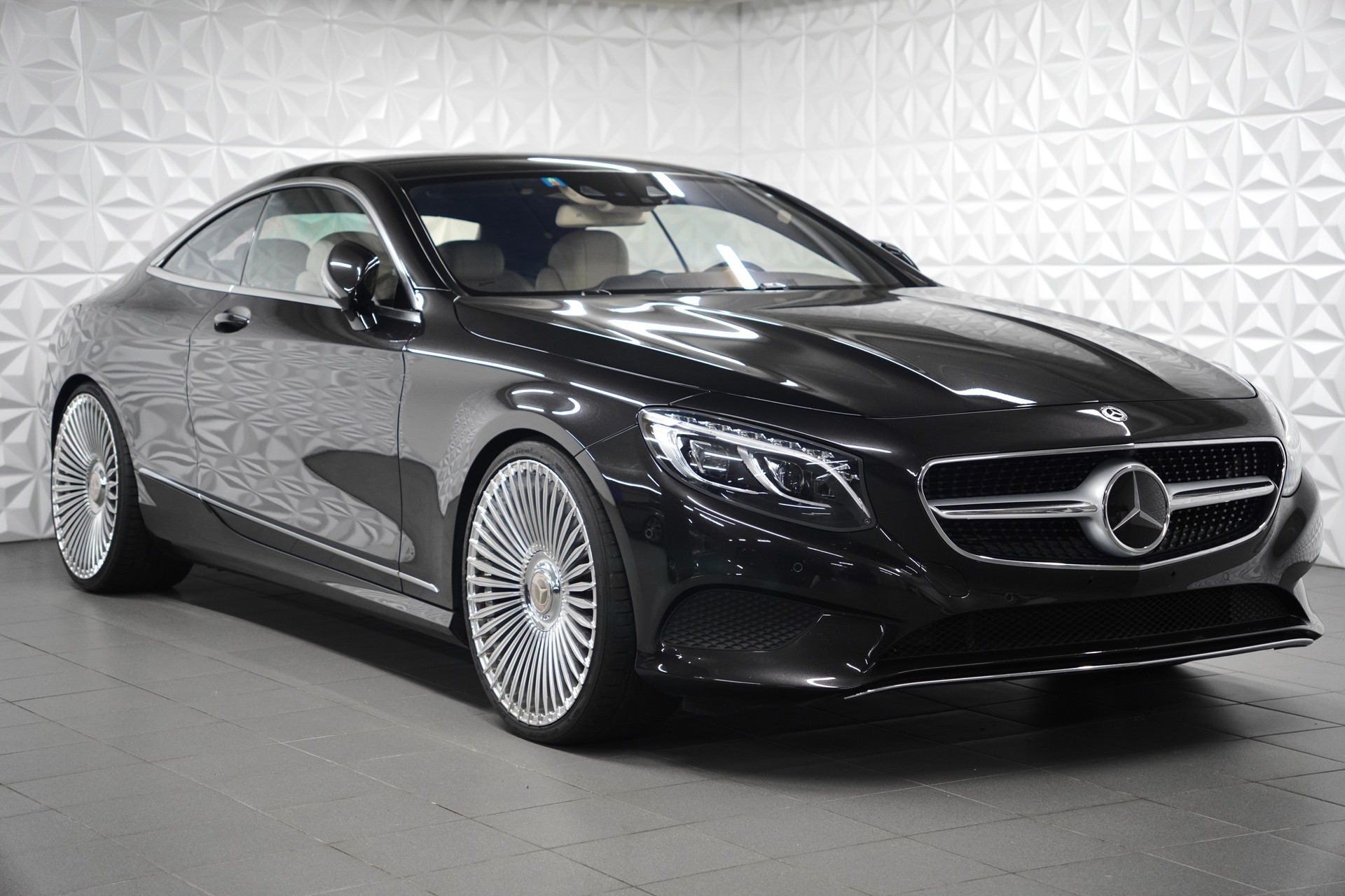 MERCEDES-BENZ S 400 Coupé 4Matic 7G-Tronic-image-6