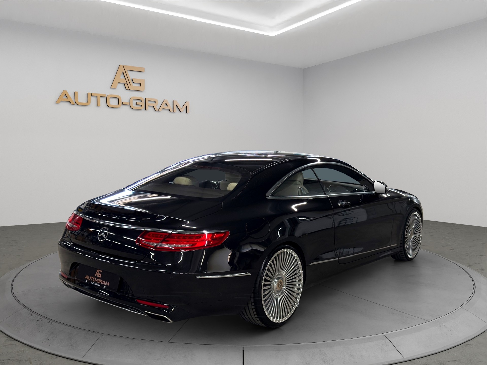 MERCEDES-BENZ S 400 Coupé 4Matic 7G-Tronic-image-5