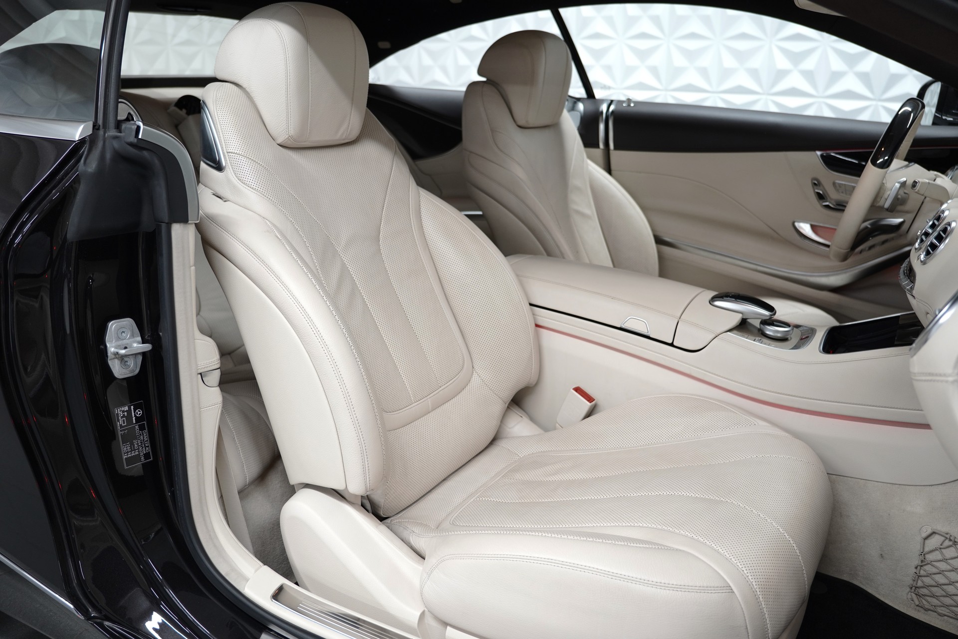 MERCEDES-BENZ S 400 Coupé 4Matic 7G-Tronic-image-11