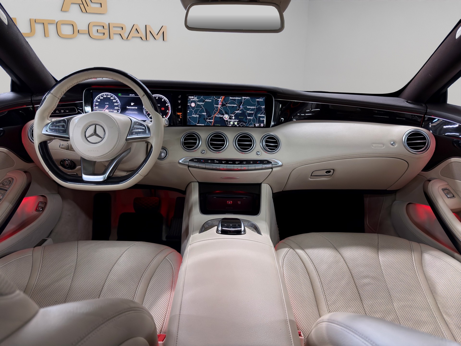 MERCEDES-BENZ S 400 Coupé 4Matic 7G-Tronic-image-17