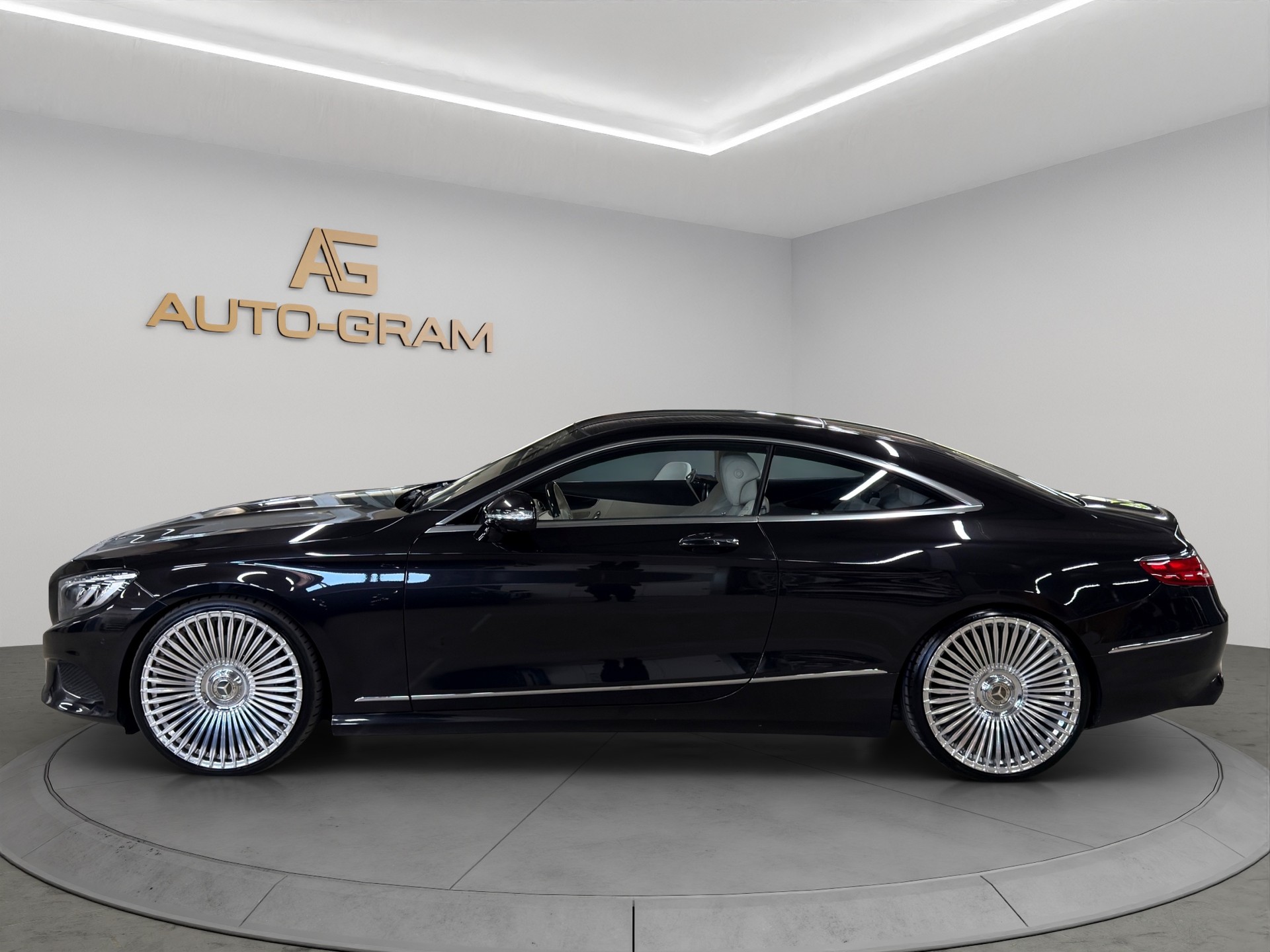 MERCEDES-BENZ S 400 Coupé 4Matic 7G-Tronic-image-2
