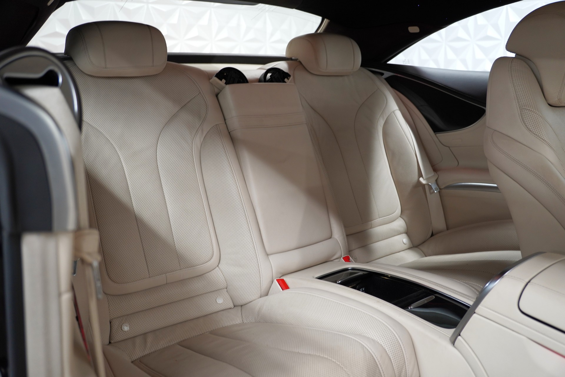 MERCEDES-BENZ S 400 Coupé 4Matic 7G-Tronic-image-26