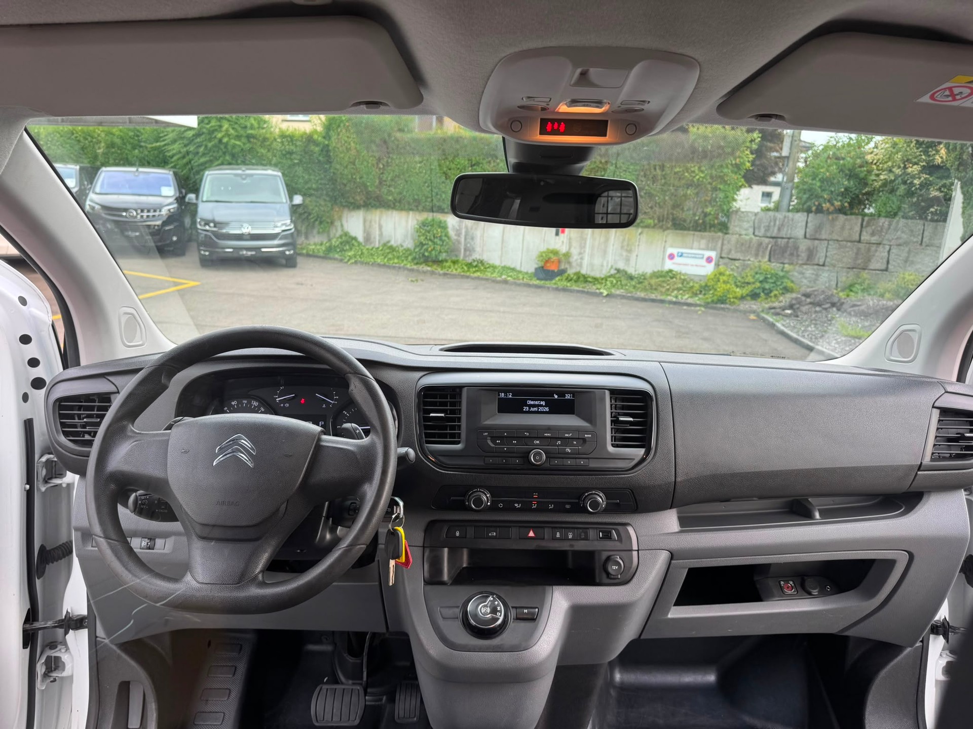 CITROEN Jumpy 2.0 BlueHDi 180 S&S XL Attraction EAT6-image-9