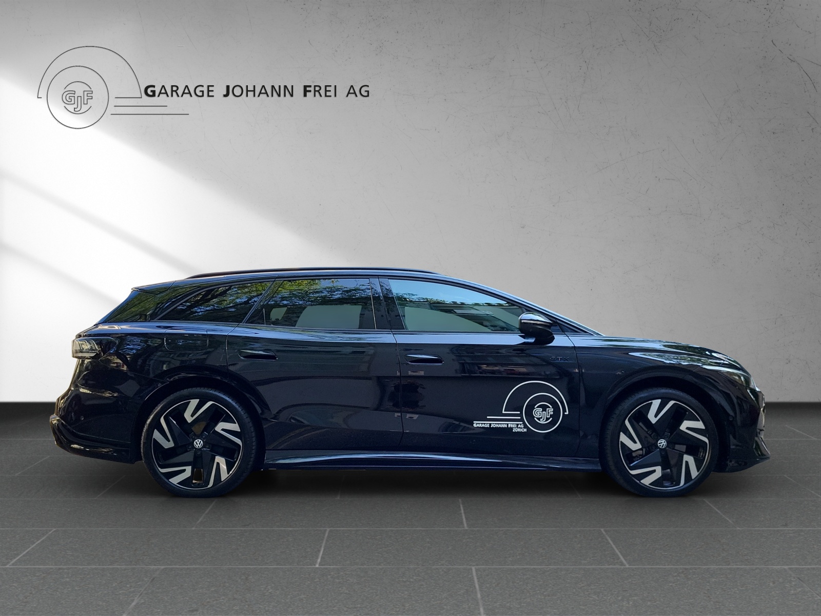 VW ID7 Tourer GTX 340PS 4Motion-image-5