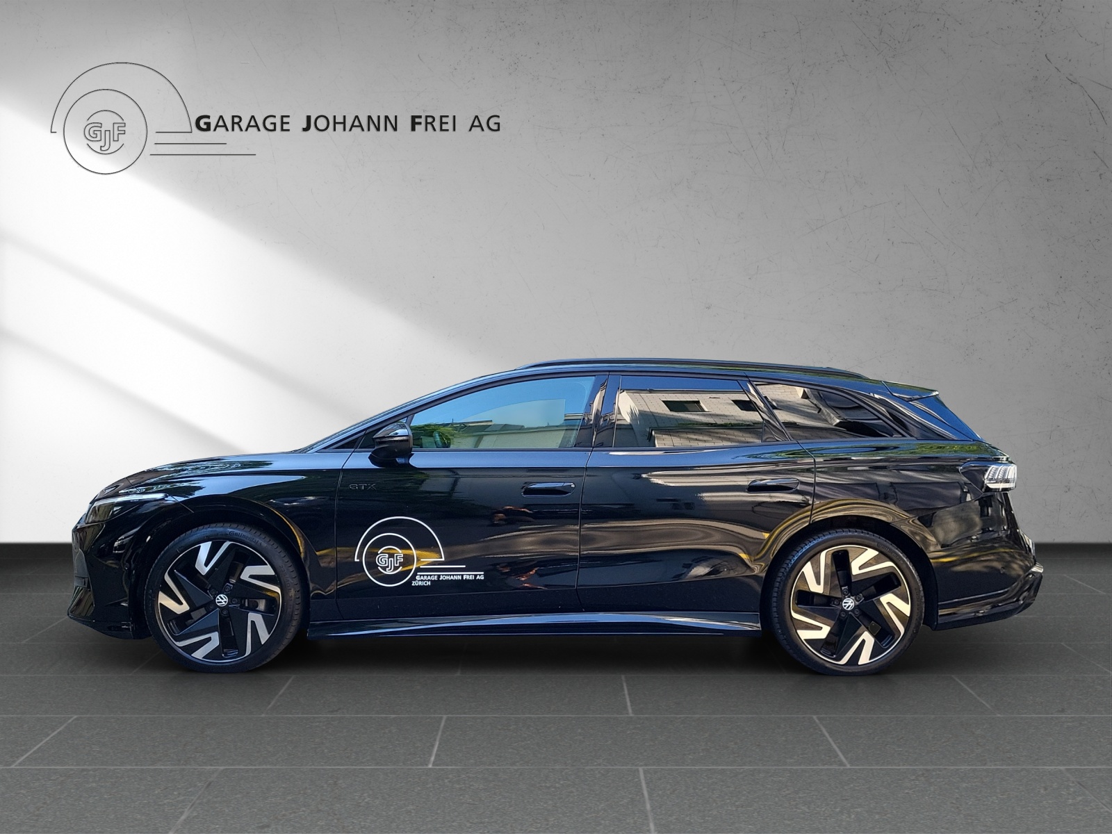 VW ID7 Tourer GTX 340PS 4Motion-image-1