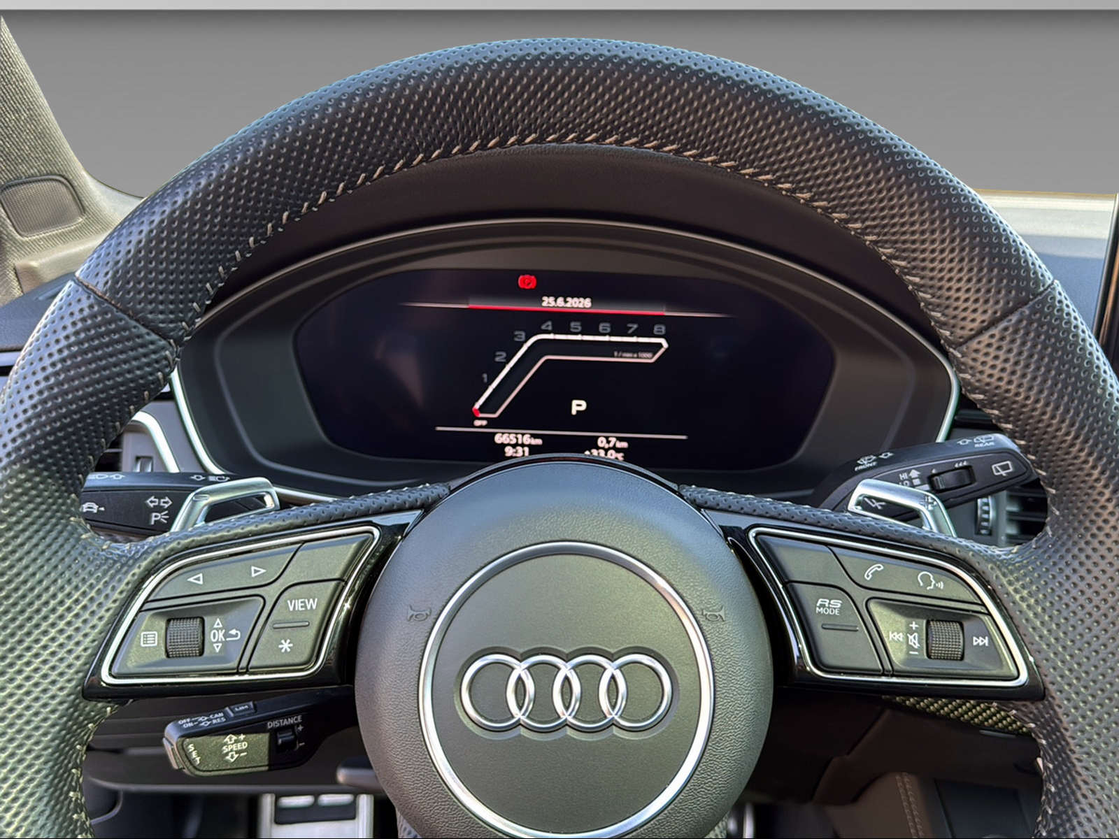 AUDI RS4 Avant 2.9 V6 TFSI quattro T-Tronic-image-17
