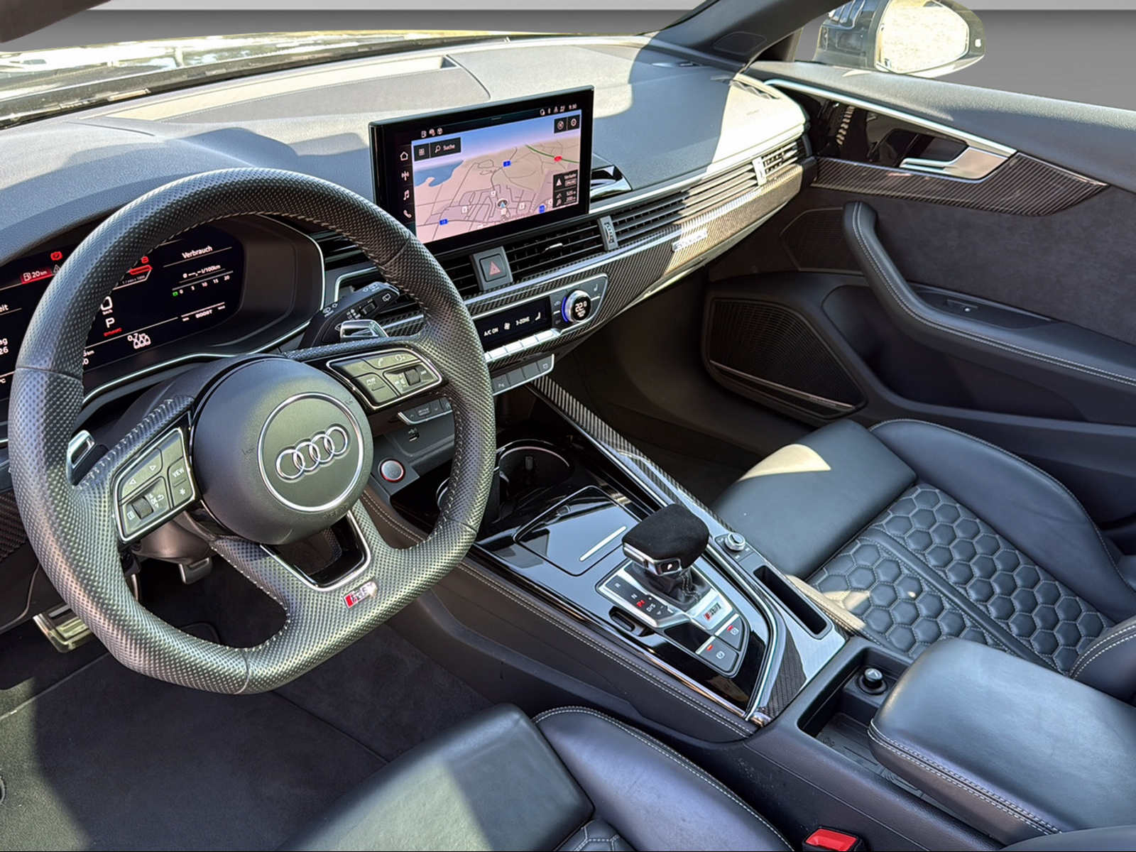 AUDI RS4 Avant 2.9 V6 TFSI quattro T-Tronic-image-13