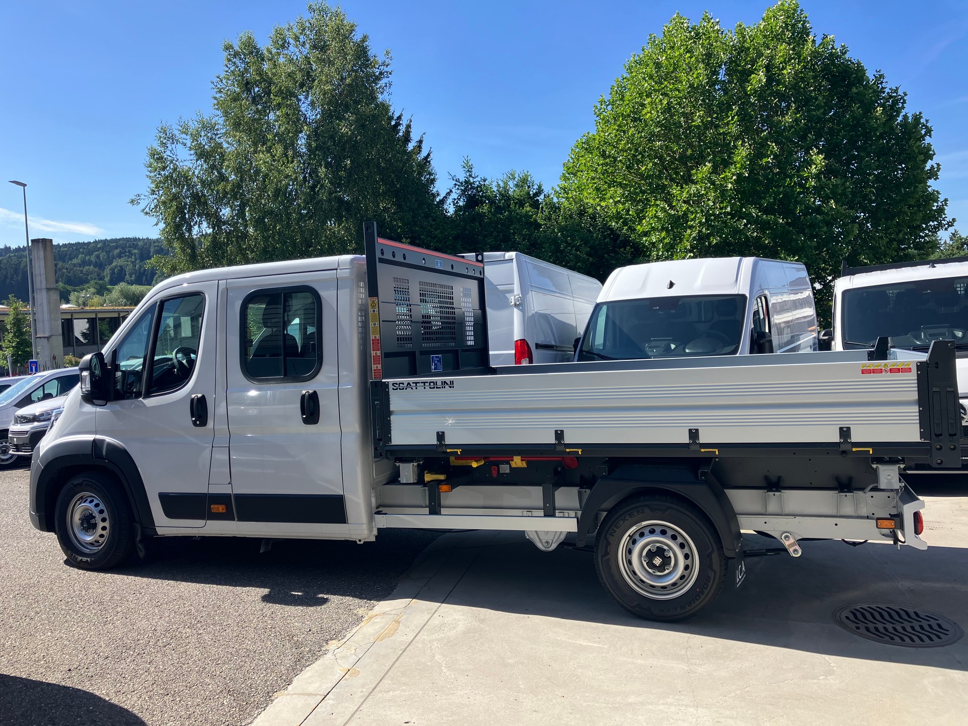 FIAT Ducato L4 Kippbrücke Doppelkabine 7 Plätze-image-5
