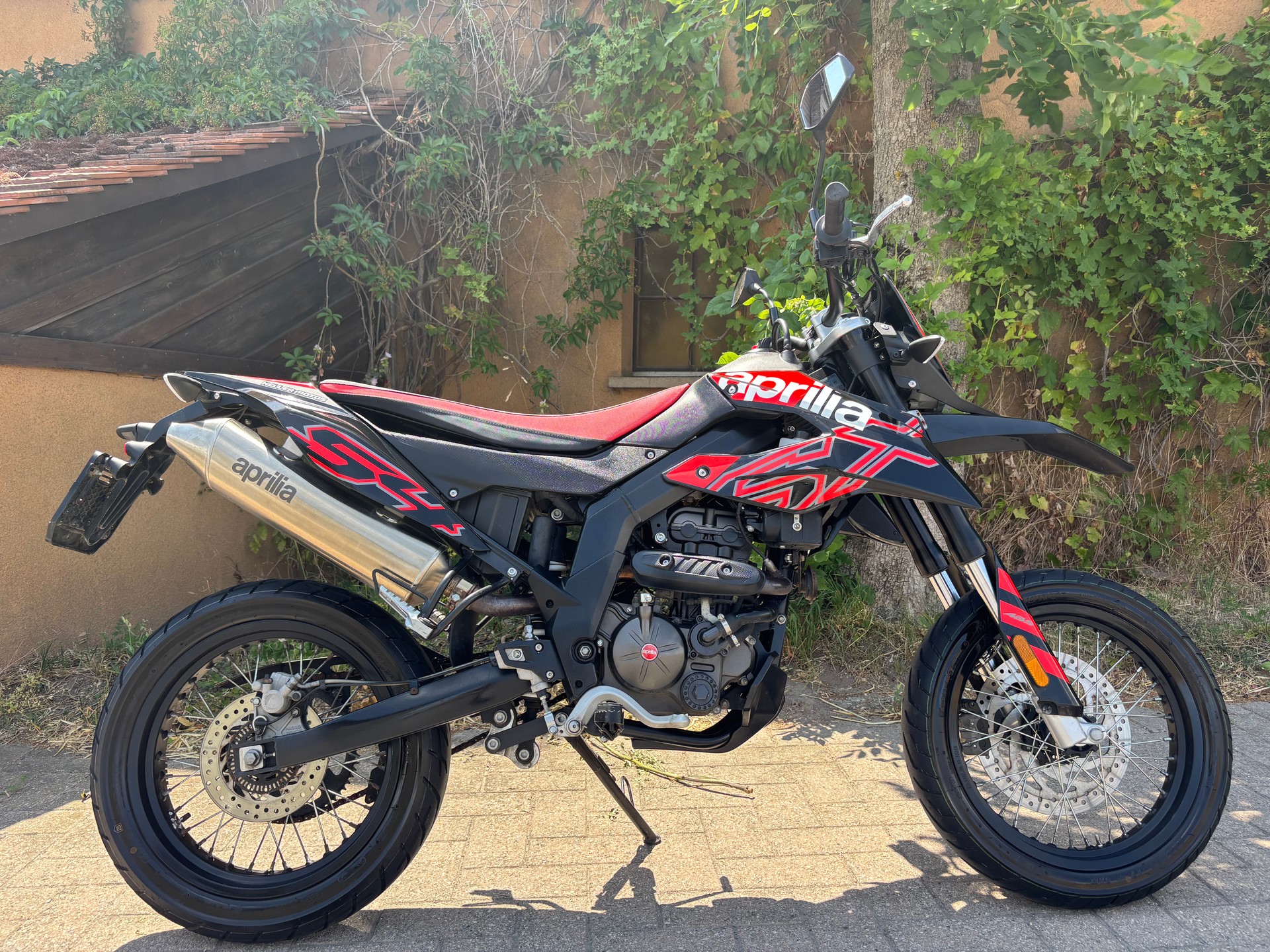 APRILIA SX 125-image-1