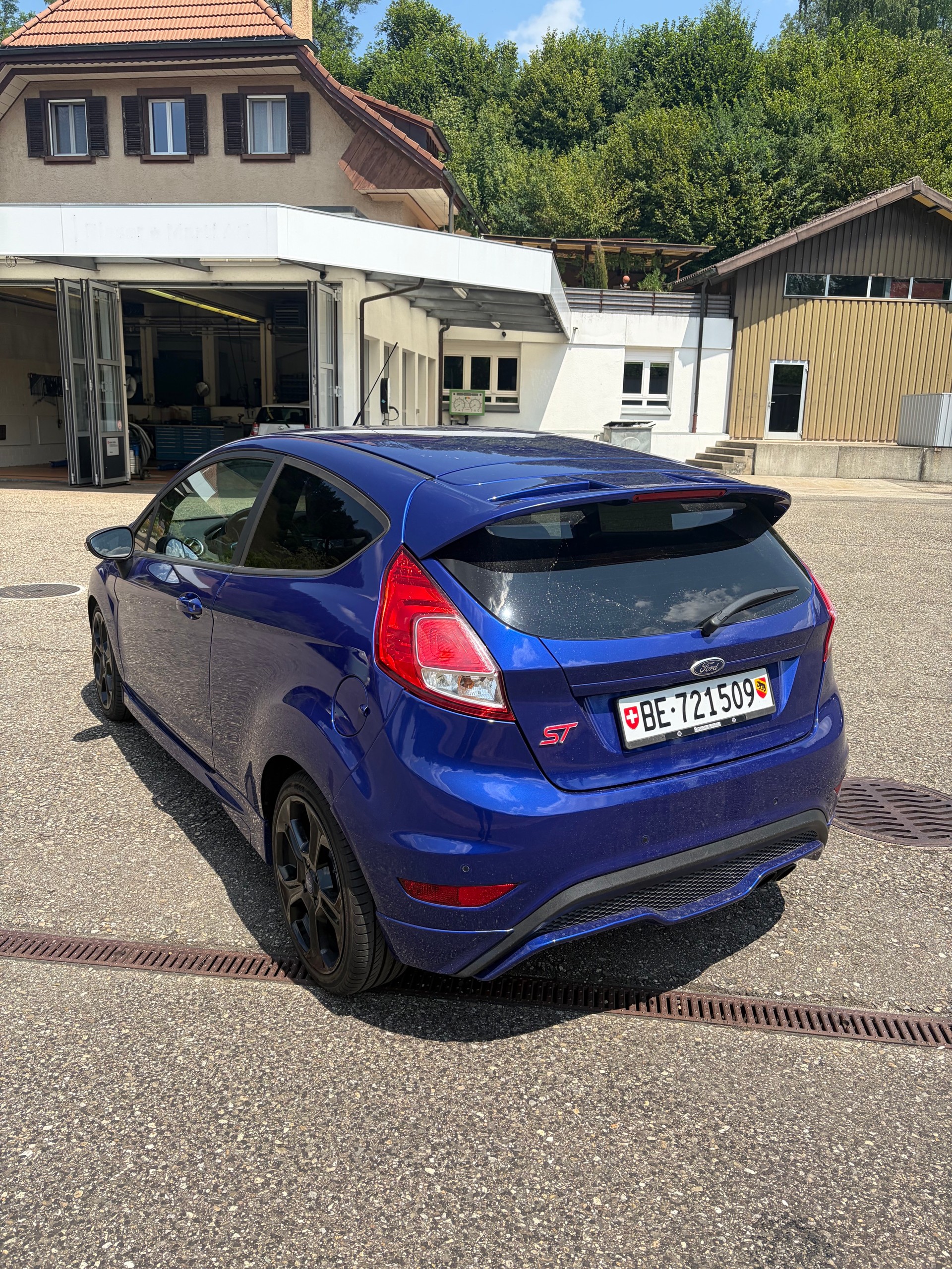 FORD Fiesta 1.6 SCTi ST-2-showroom-element-2