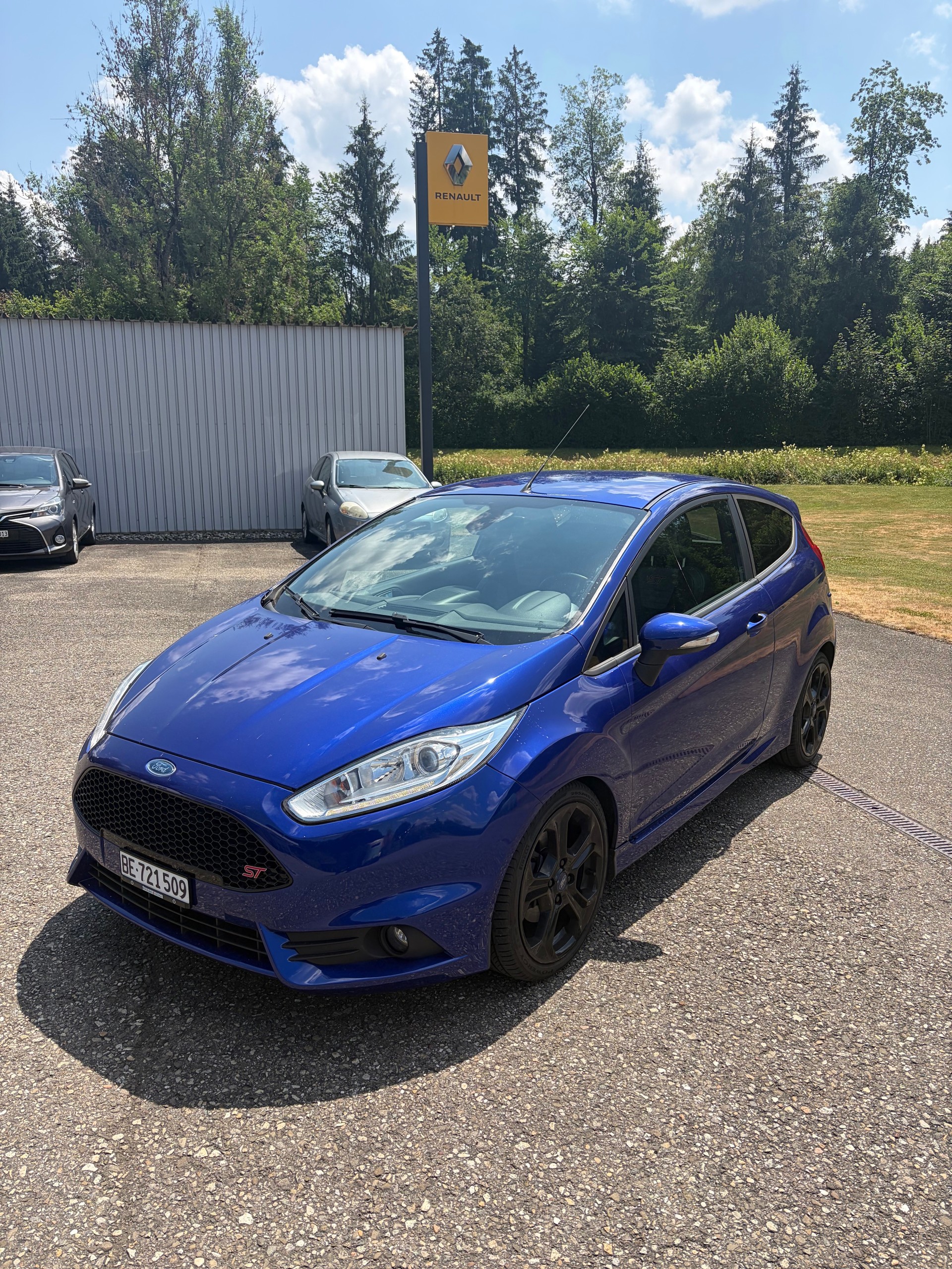 FORD Fiesta 1.6 SCTi ST-2-showroom-element-1