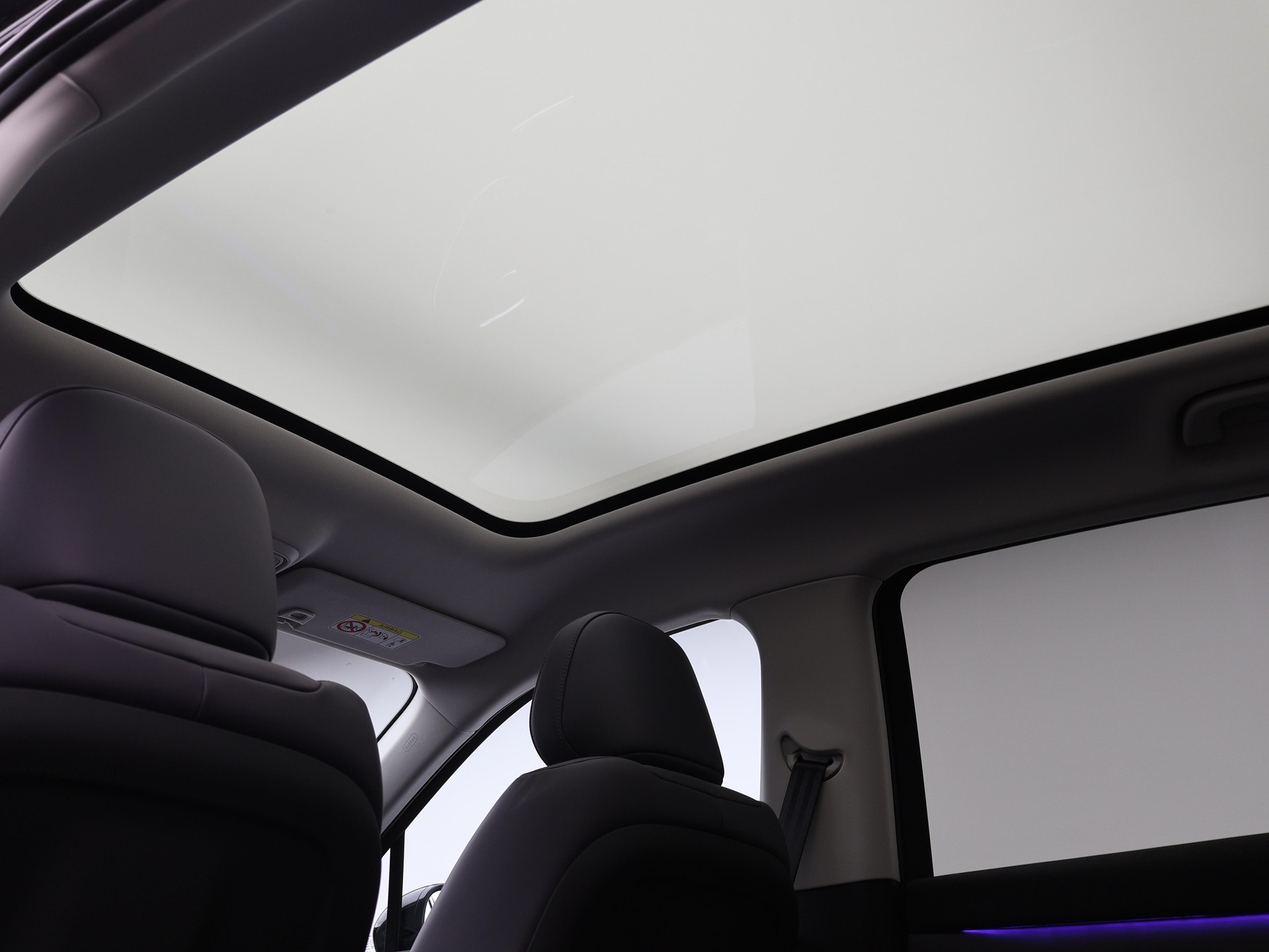LEAPMOTOR C10 1.5 REEV Design-image-10