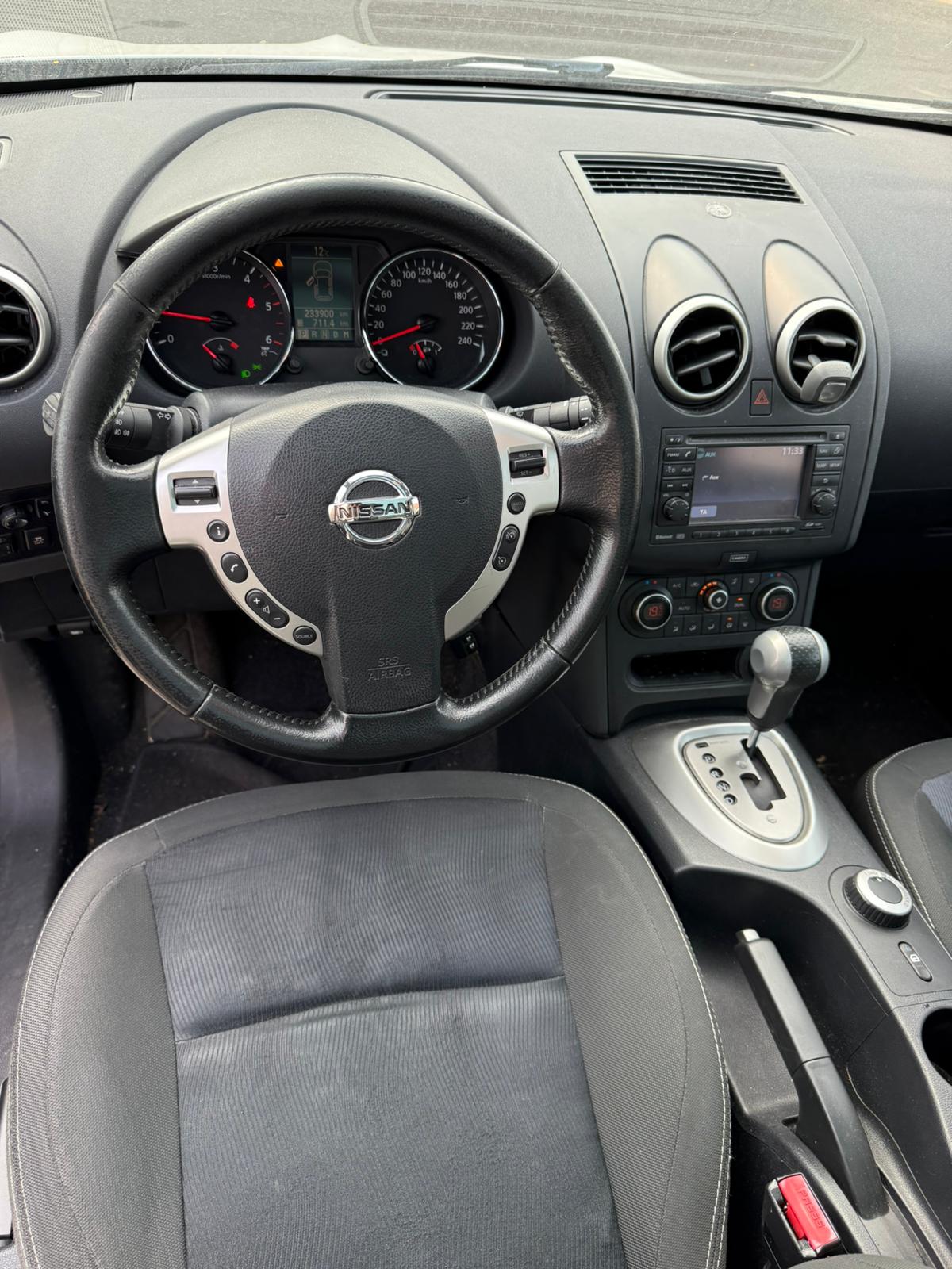 NISSAN Qashqai 2.0 dCi 4WD tekna Automatic-image-4