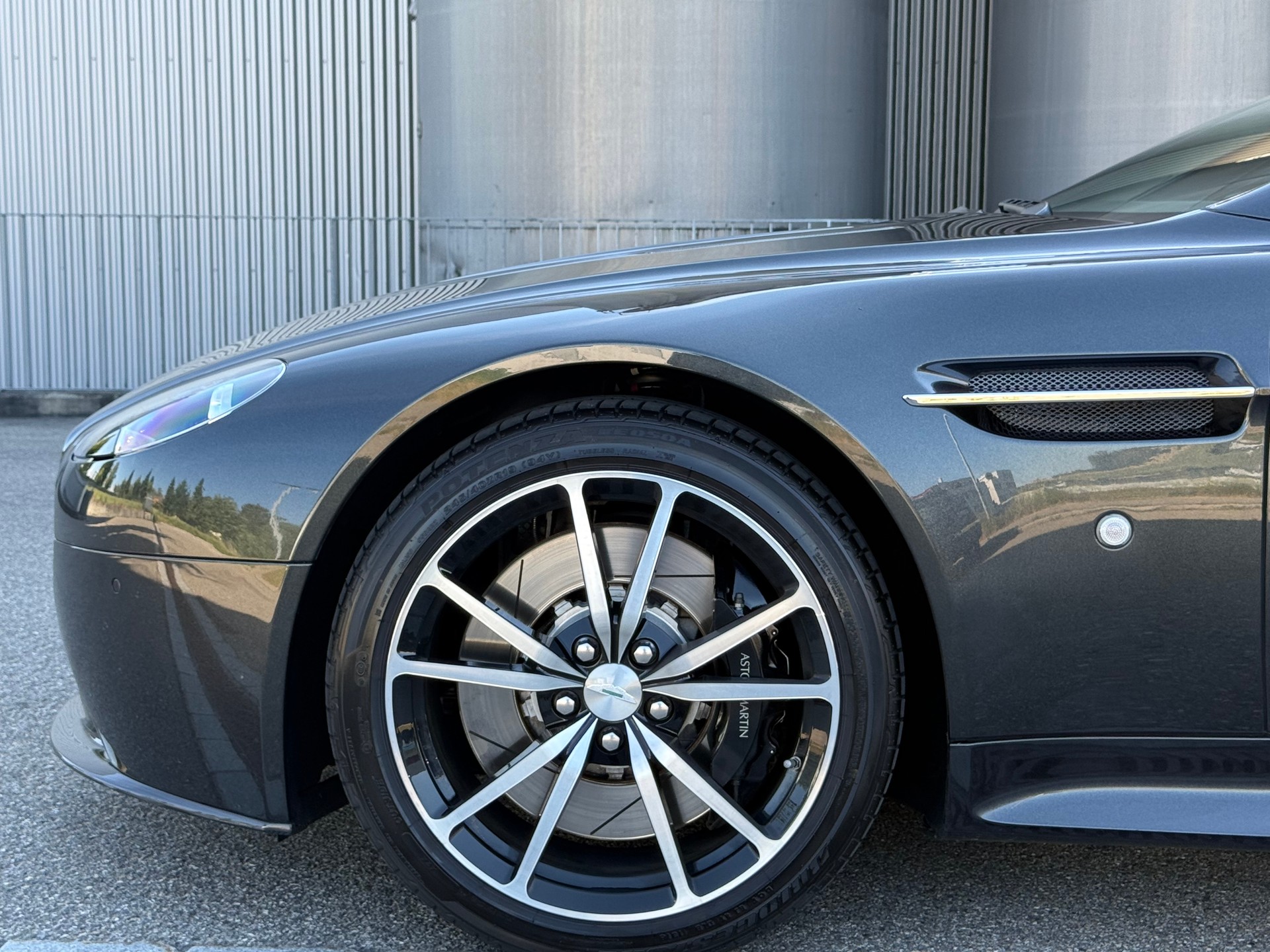 ASTON MARTIN V8 Vantage 4.7 S Sportshift SP10 Sondermodell-image-8