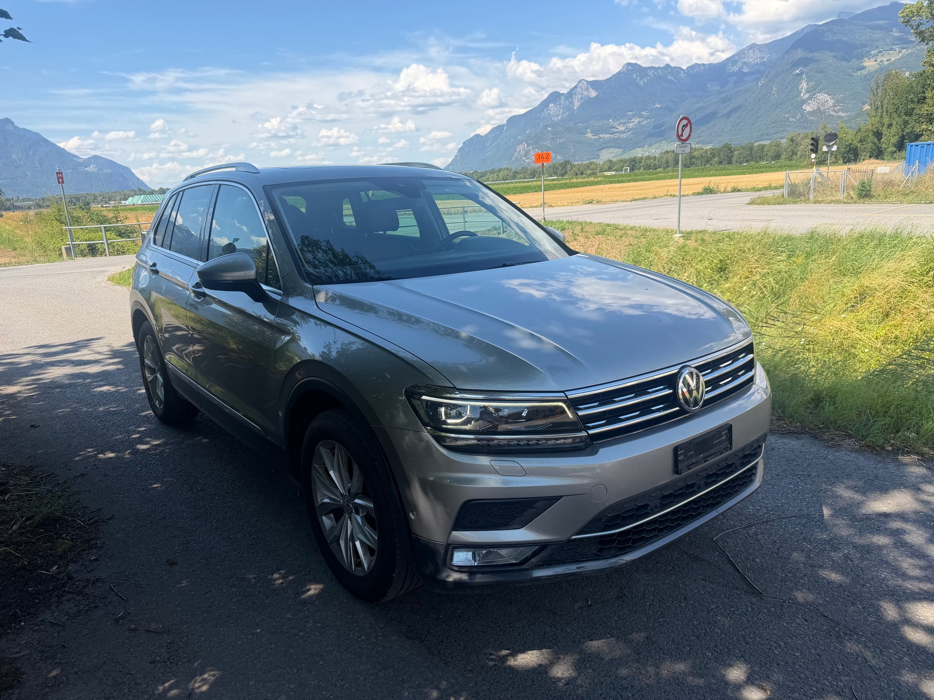 VW Tiguan 2.0TSI Highline 4Motion DSG-image-1