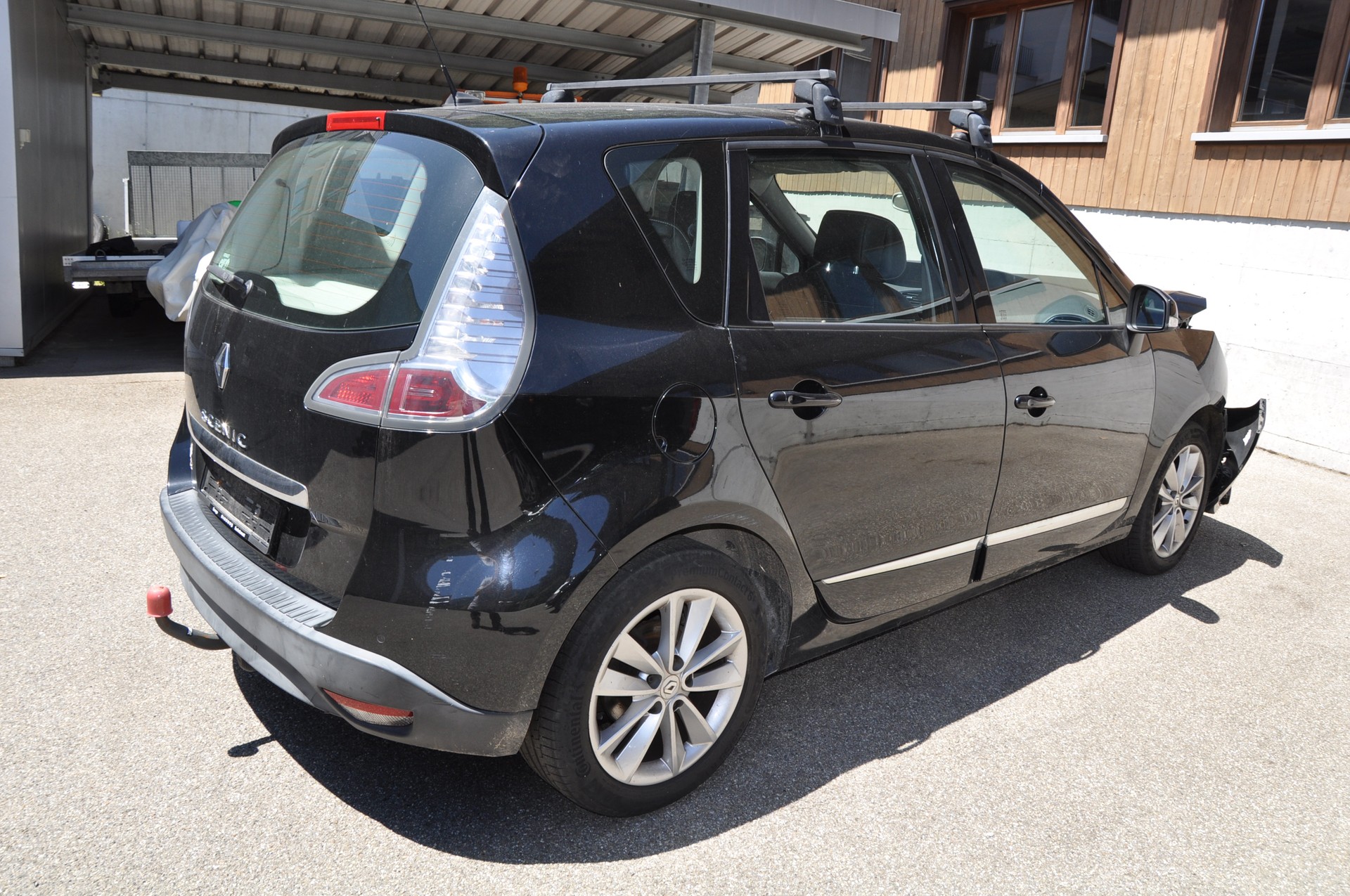 RENAULT Scénic 2.0 16V Dynamique X-Tronic CVT-image-3