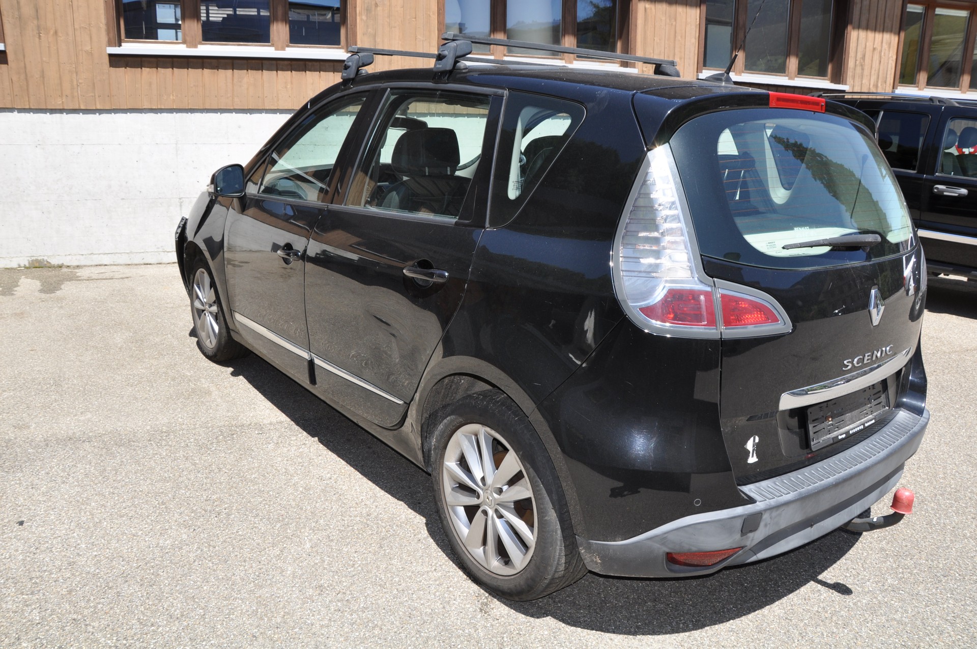 RENAULT Scénic 2.0 16V Dynamique X-Tronic CVT-image-5