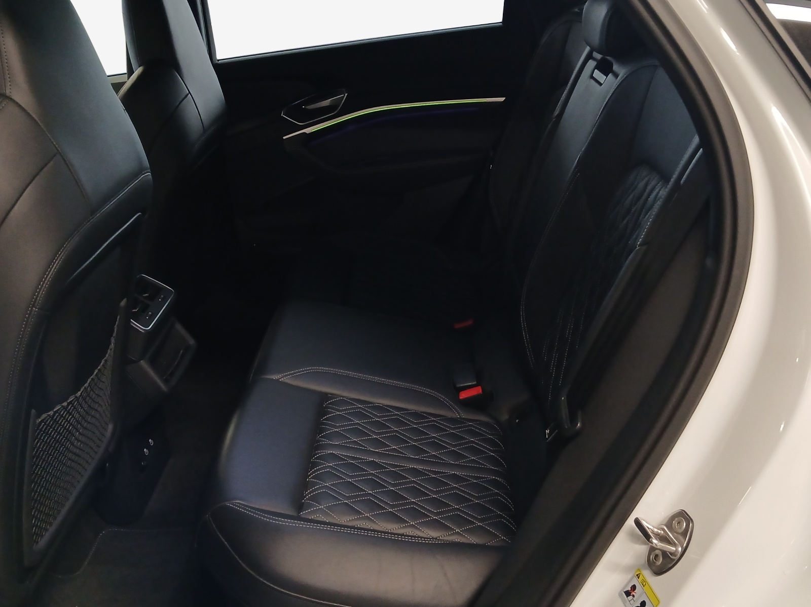 AUDI e-tron 55 Sportback S Line Black Edition quattro-image-12