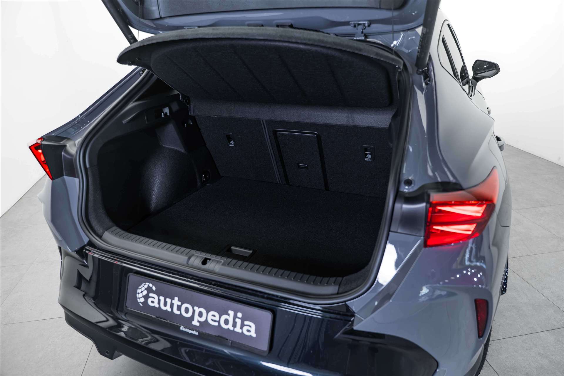 CUPRA Formentor 1.5 TSI DSG-Automat NEW-image-4