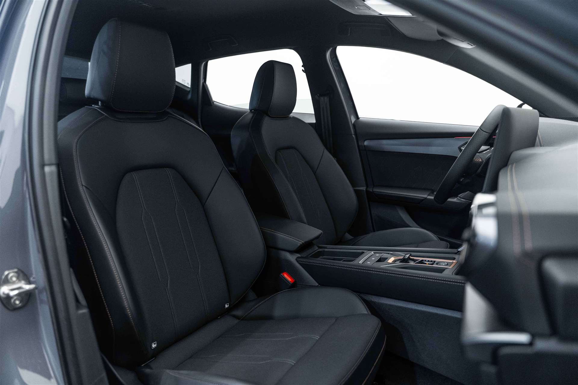 CUPRA Formentor 1.5 TSI DSG-Automat NEW-image-11
