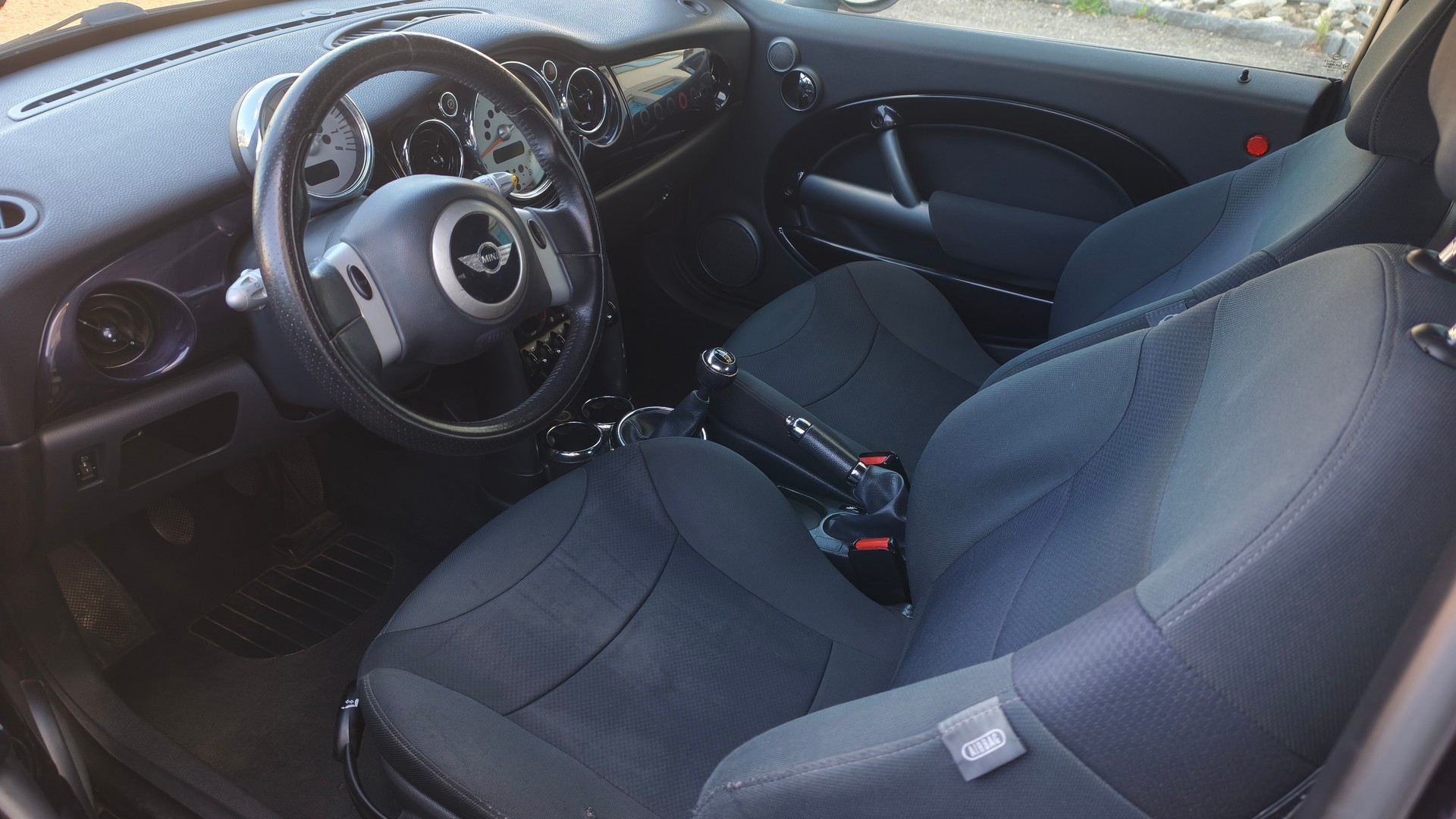 MINI Cooper-image-8